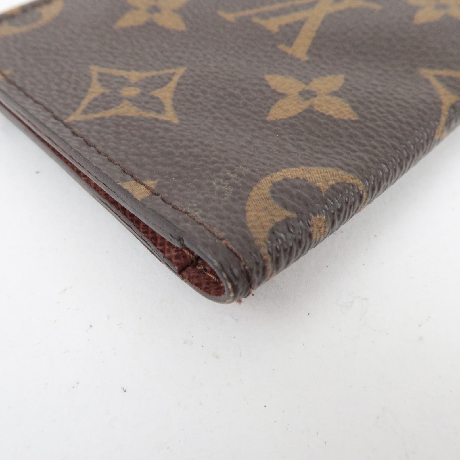 Louis Vuitton Monogram Porte Carte Pass Vertical Card Case M66541