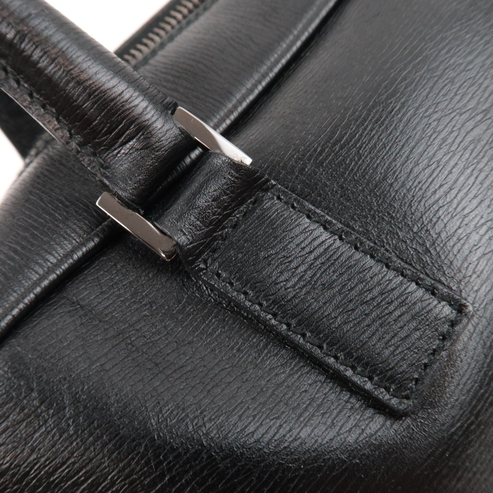 GUCCI Leather Shoulder Bag Black 002.1115