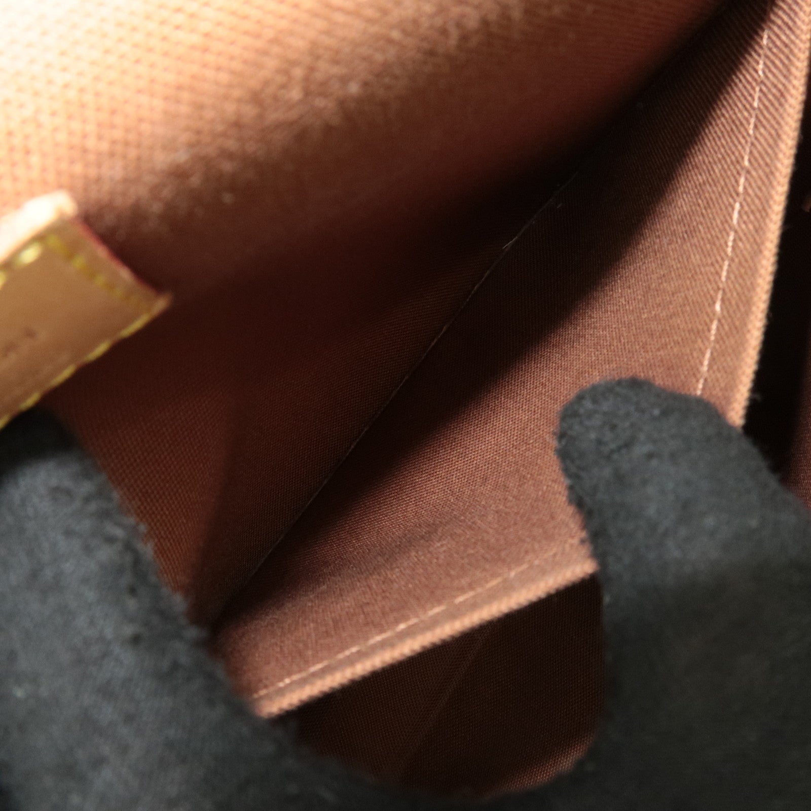 Louis Vuitton Monogram Messenger Bosphore PM Shoulder Bag M40106