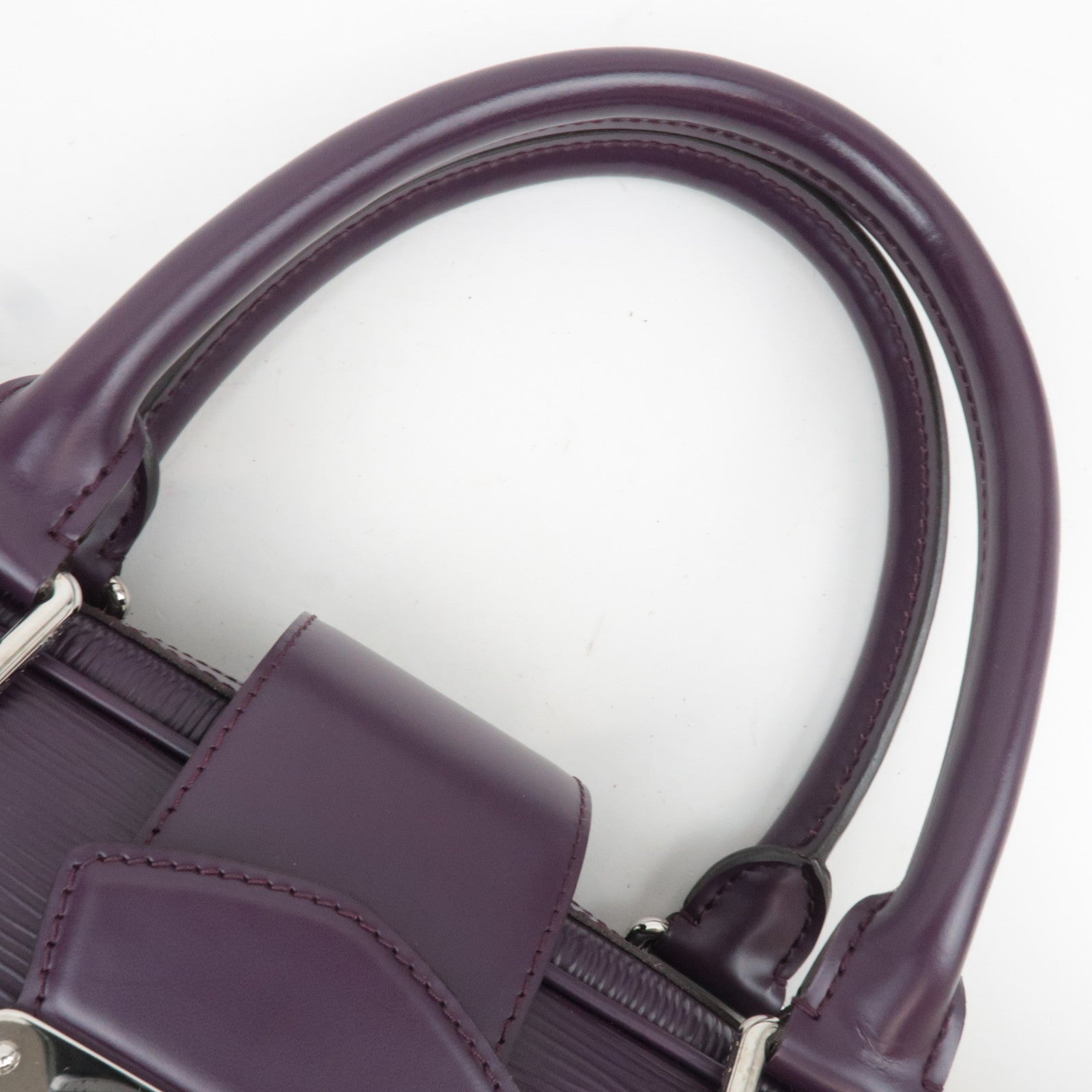 Louis Vuitton Epi Bowling Montaigne GM Handbag Cassis M5931K