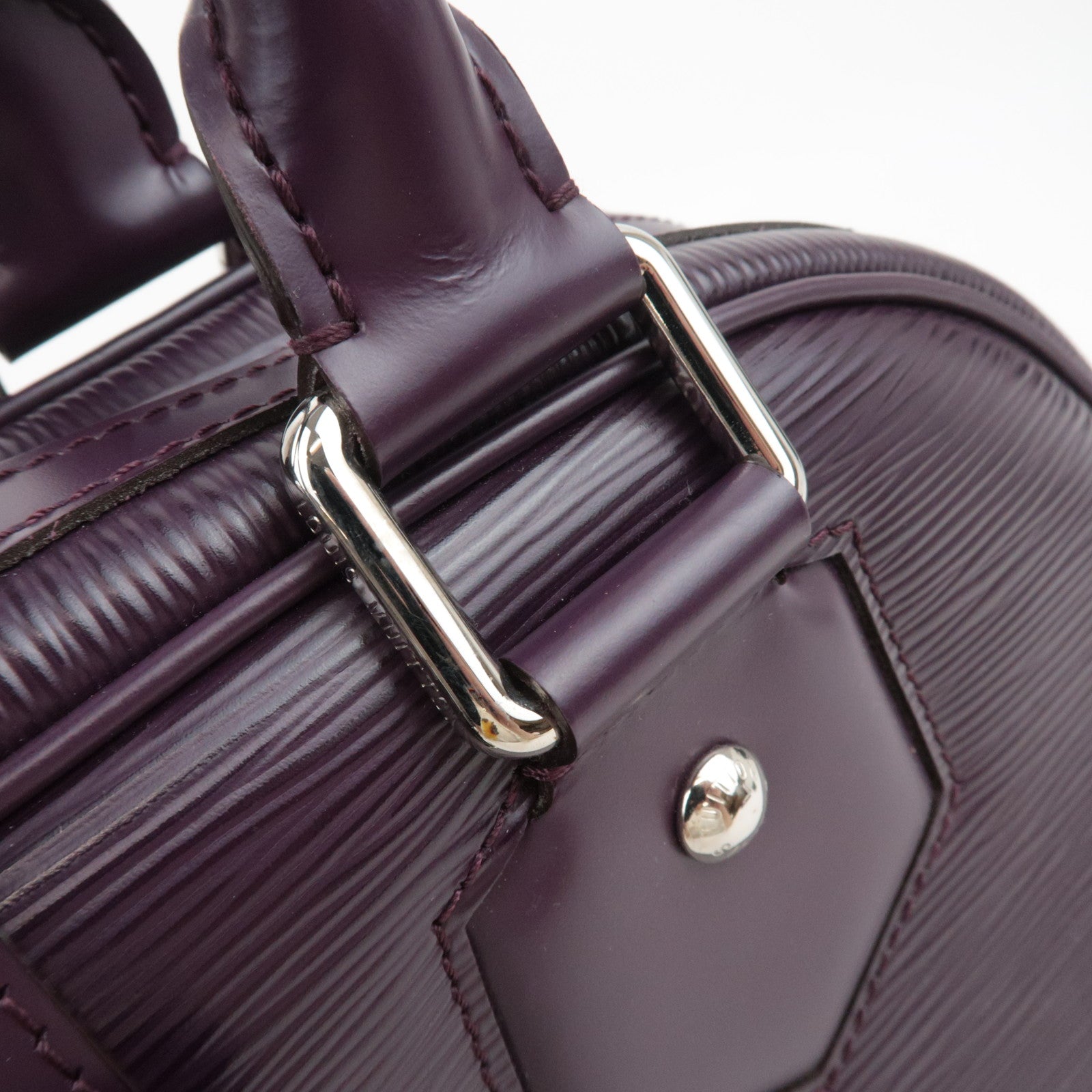 Louis Vuitton Epi Bowling Montaigne GM Handbag Cassis M5931K