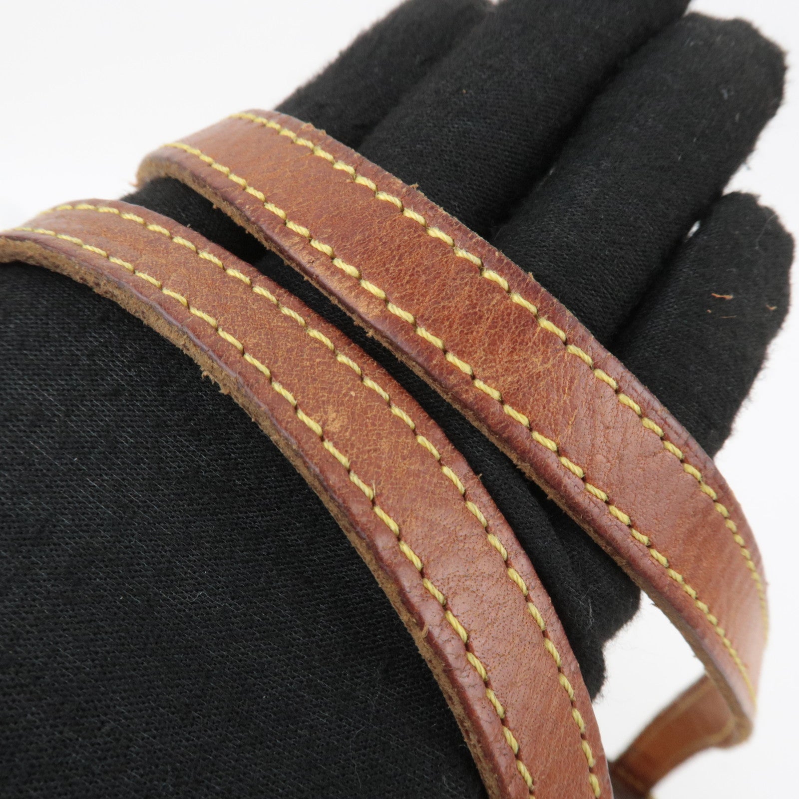 Louis Vuitton Monogram Cite MM Shoulder Bag M51182