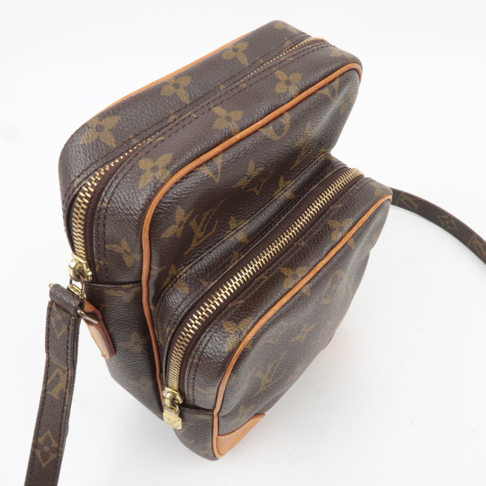 Louis Vuitton Monogram Amazon Shoulder Bag M45236