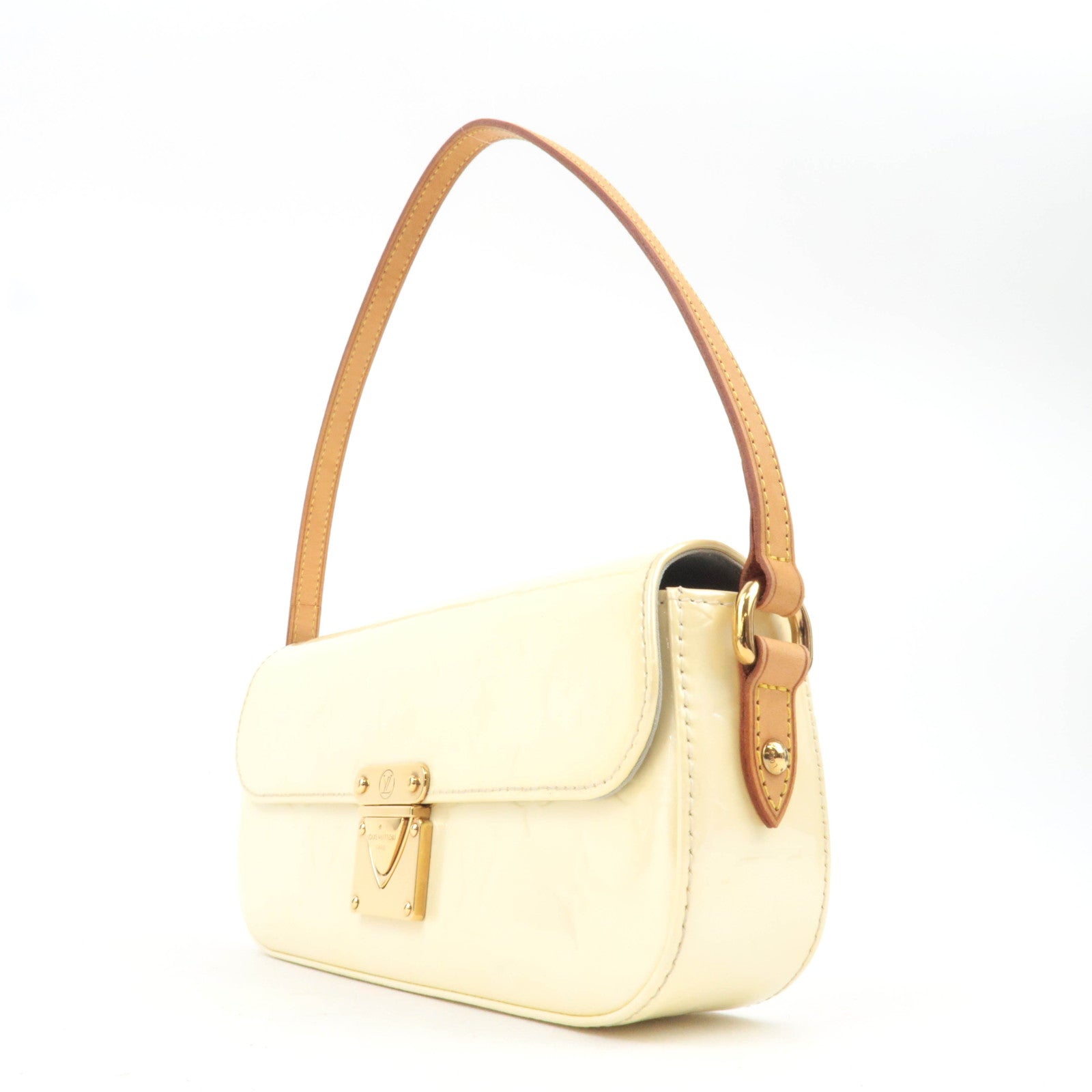 Louis Vuitton Monogram Vernis Malibu Street Shoulder Bag Perle M91507