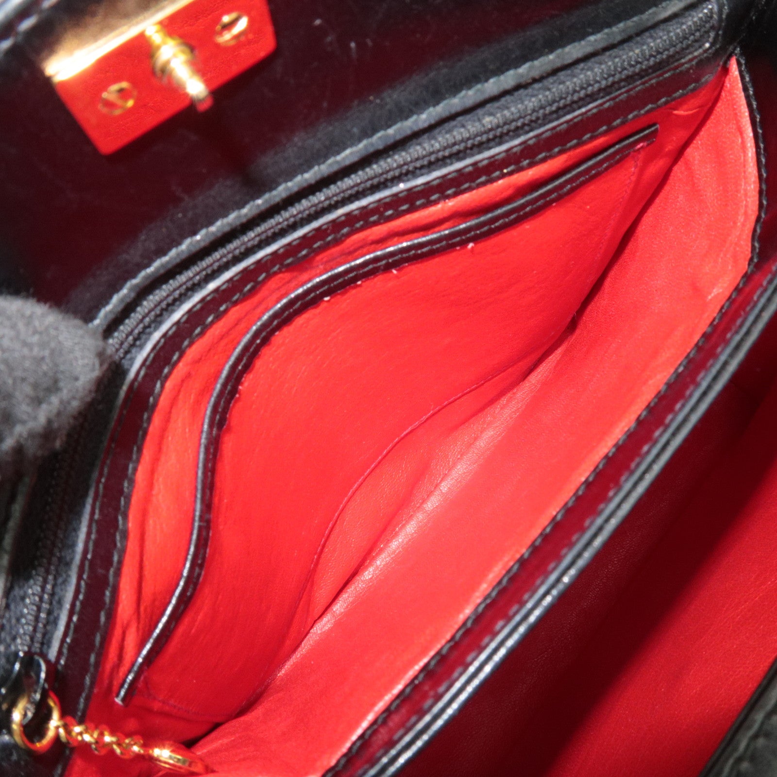 GUCCI Bamboo Turn Lock Leather Shoulder Bag Black 000.2048.0175