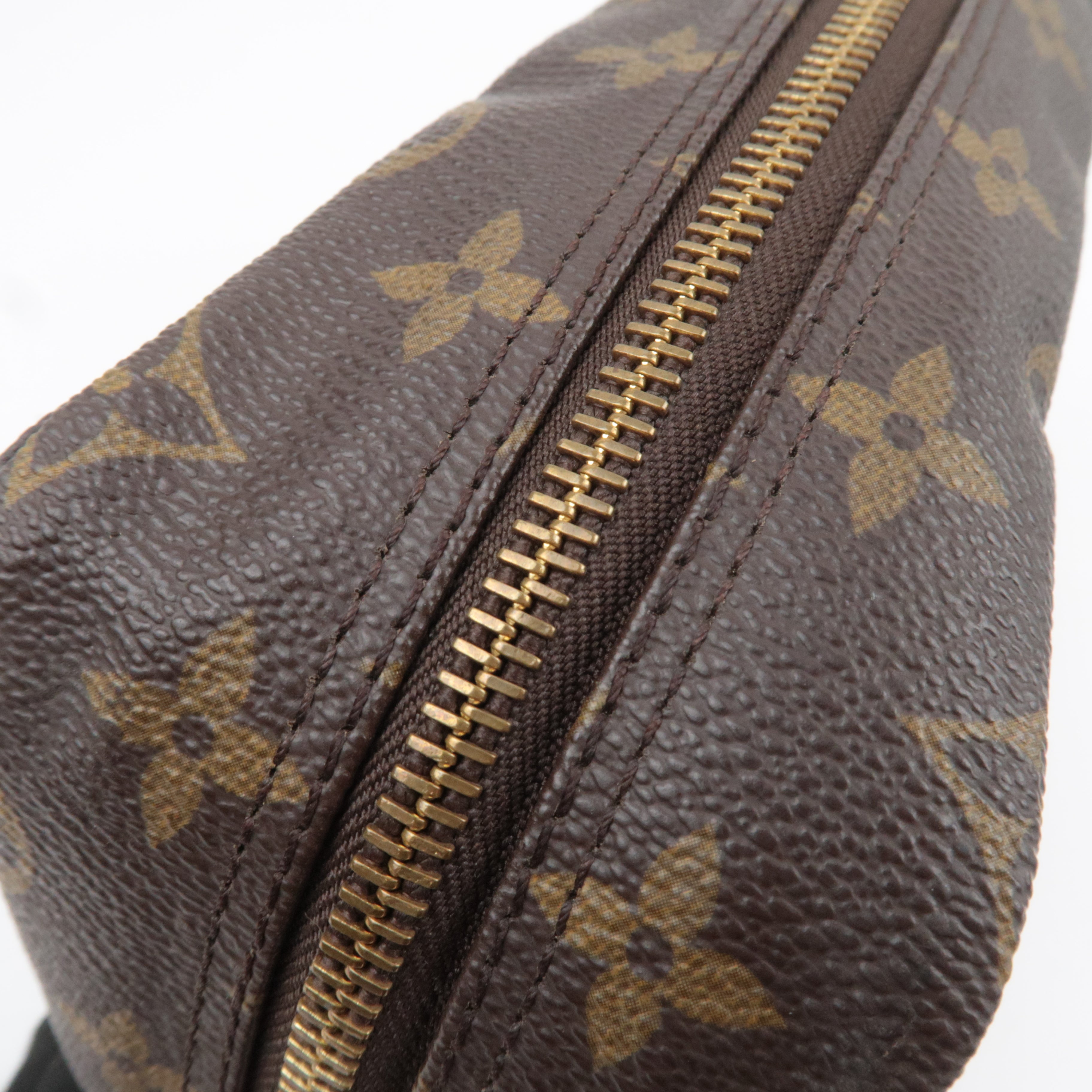 Louis Vuitton Monogram Trousse Toilette 28 Toiletry Bag M47522