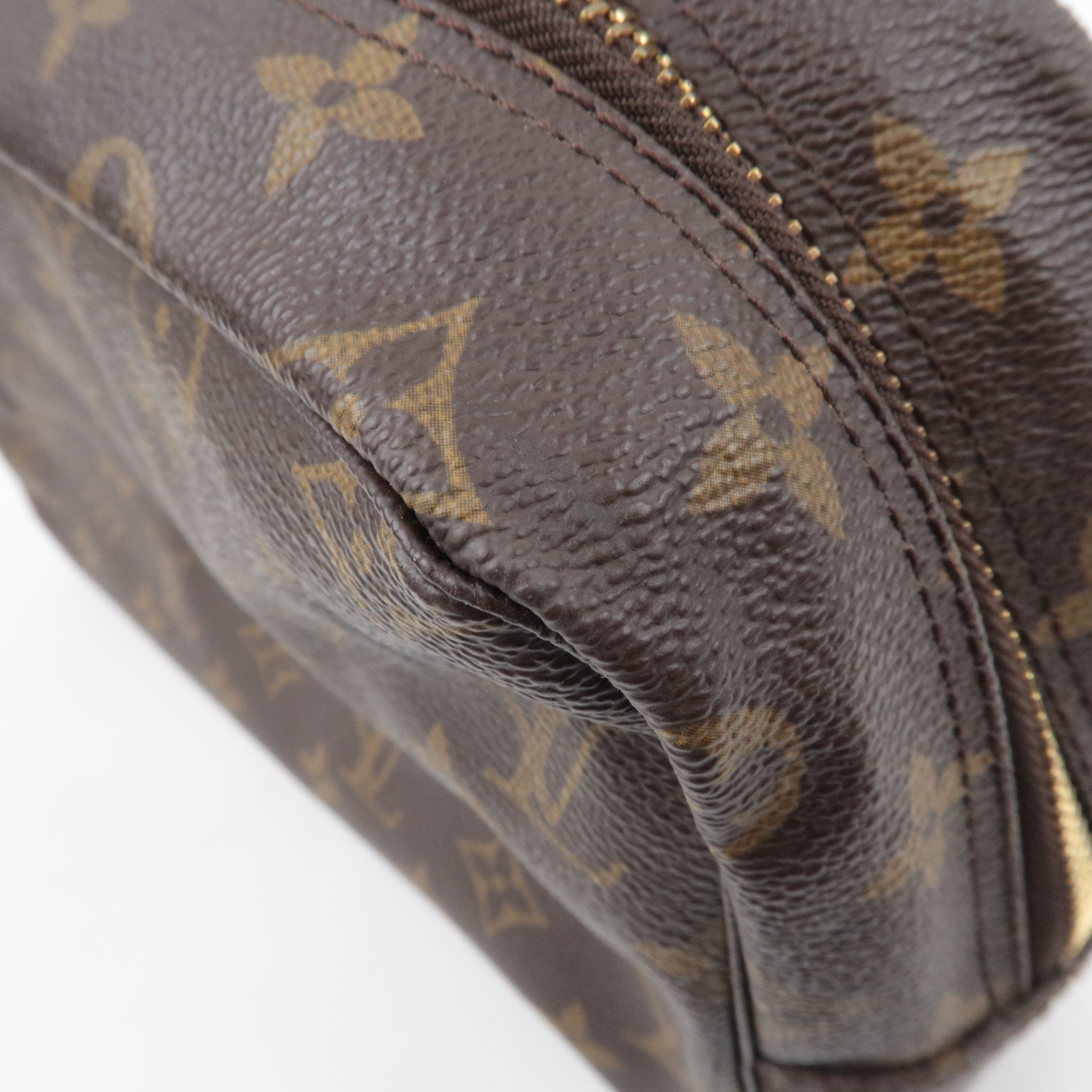 Louis Vuitton Monogram Trousse Toilette 28 Toiletry Bag M47522