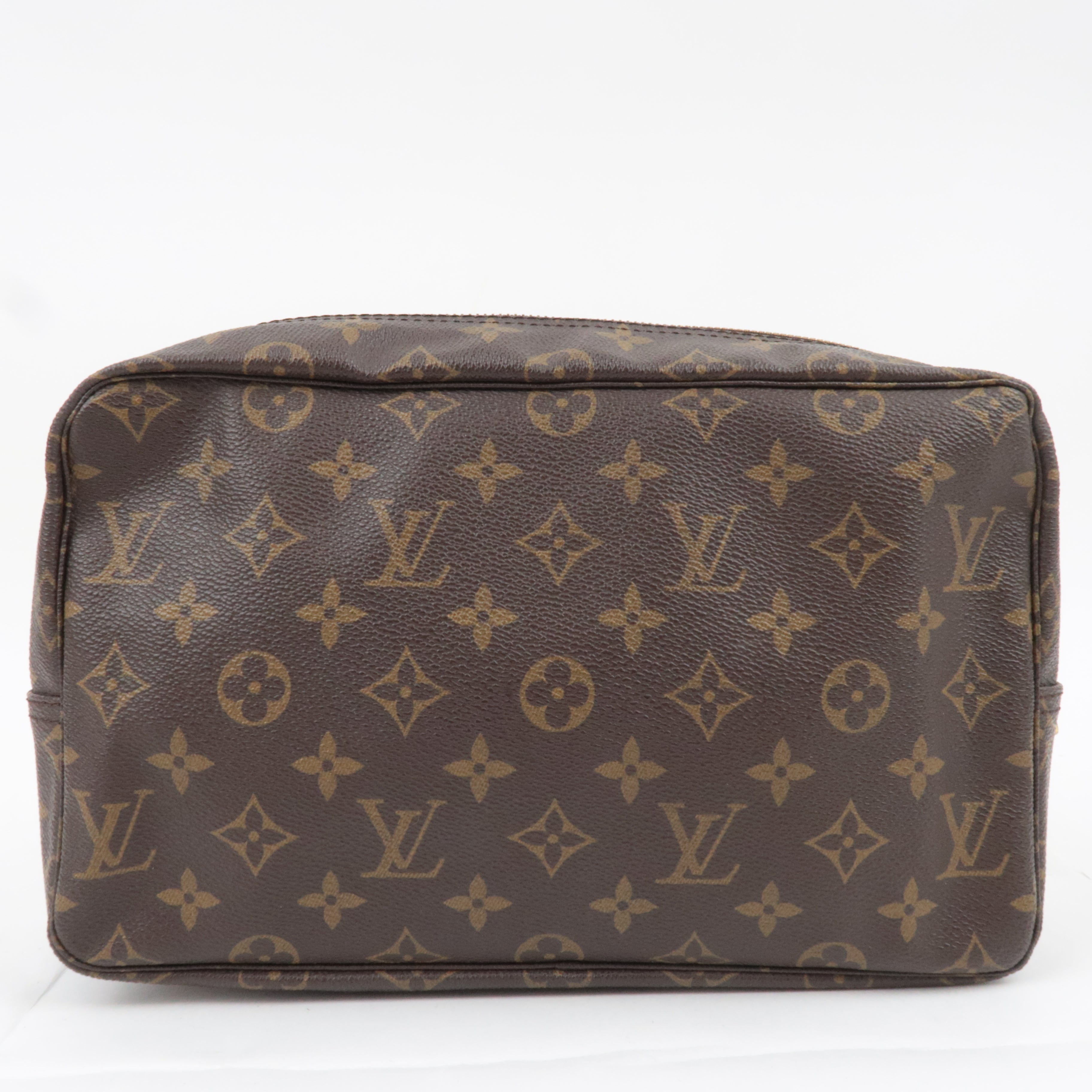 Louis Vuitton Monogram Trousse Toilette 28 Toiletry Bag M47522