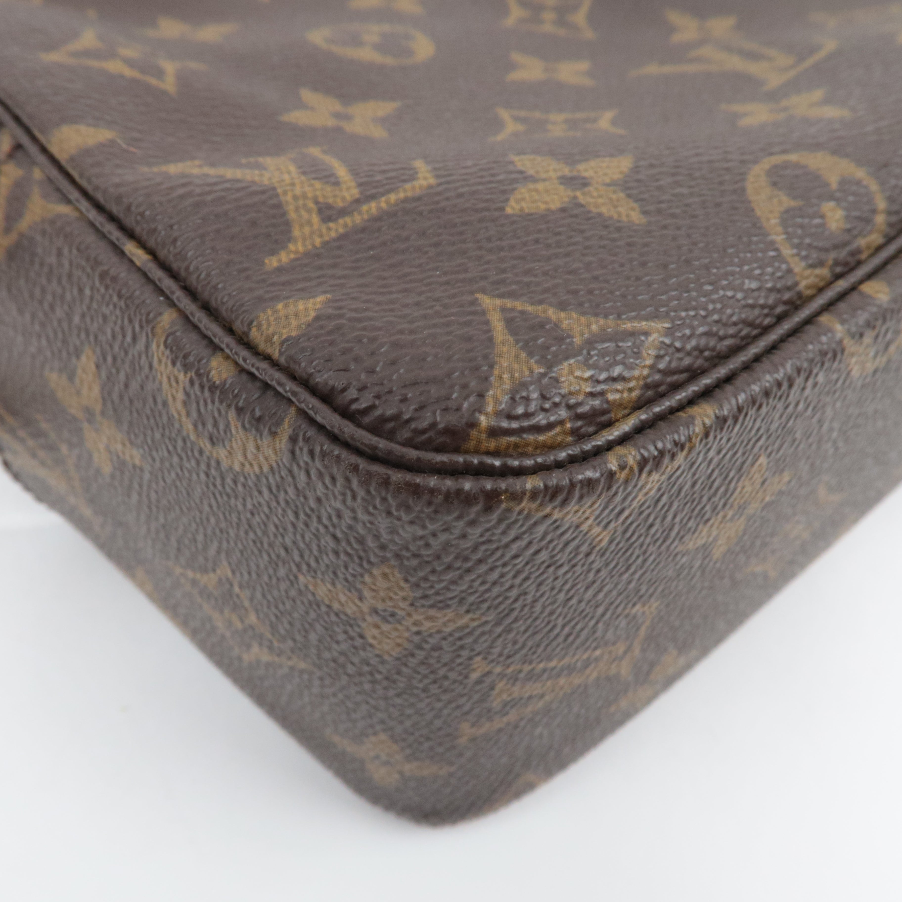 Louis Vuitton Monogram Trousse Toilette 28 Toiletry Bag M47522
