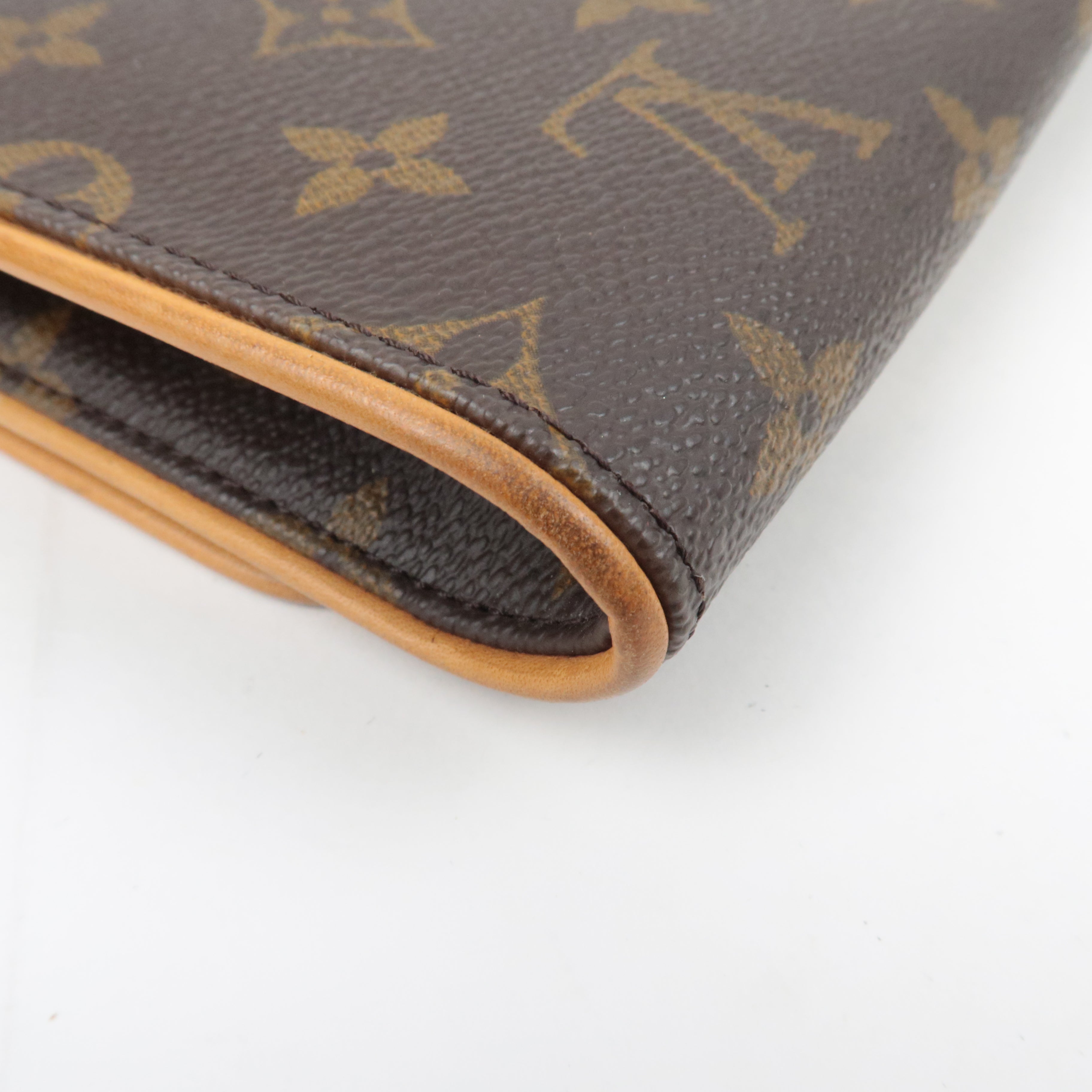 Louis Vuitton Monogram Pochette Twin GM Shoulder Bag M51852