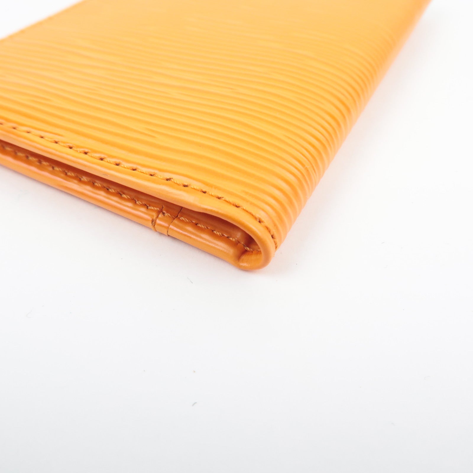 Louis Vuitton Epi Organizer De Poche Card Case Mandarin M6358H
