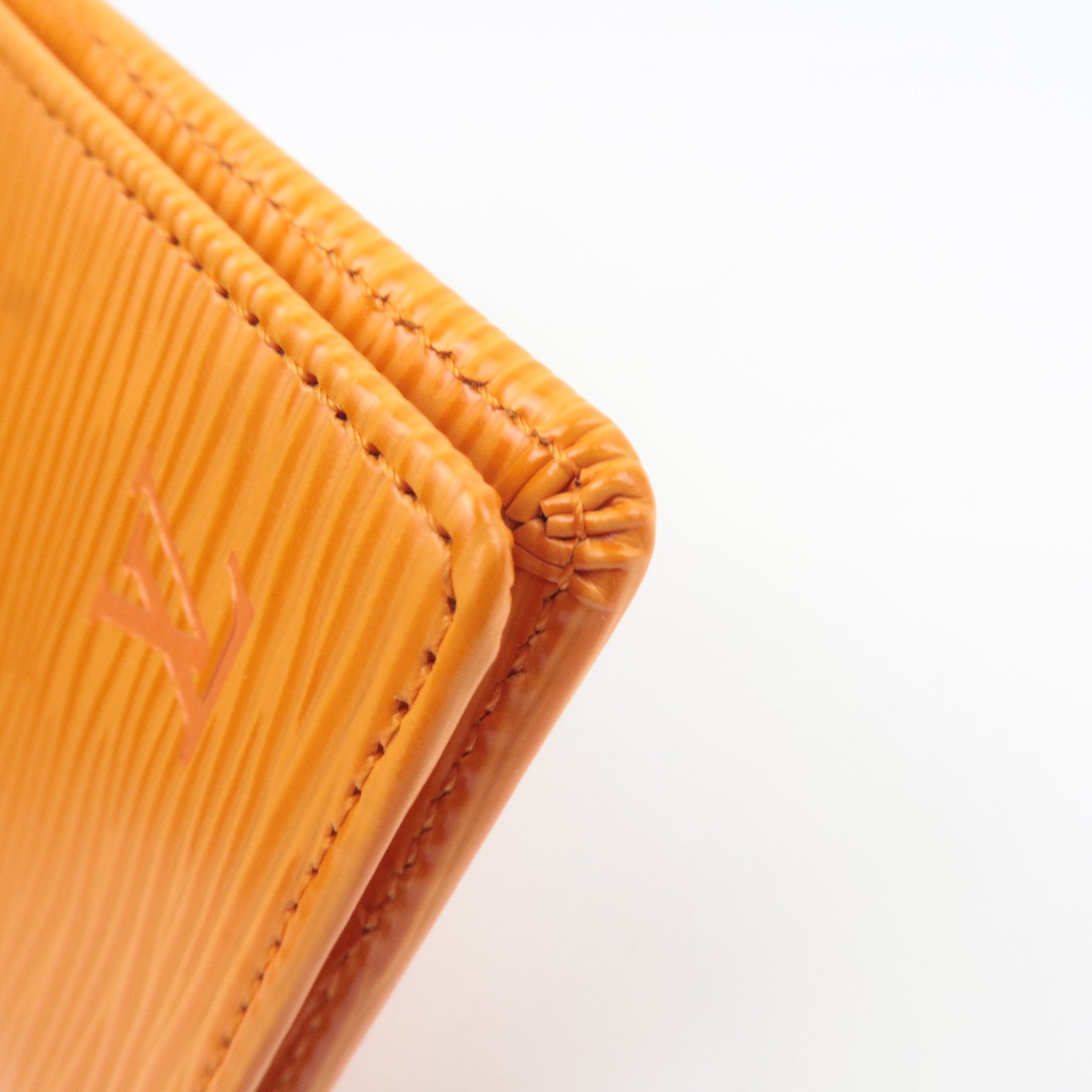Louis Vuitton Epi Organizer De Poche Card Case Mandarin M6358H