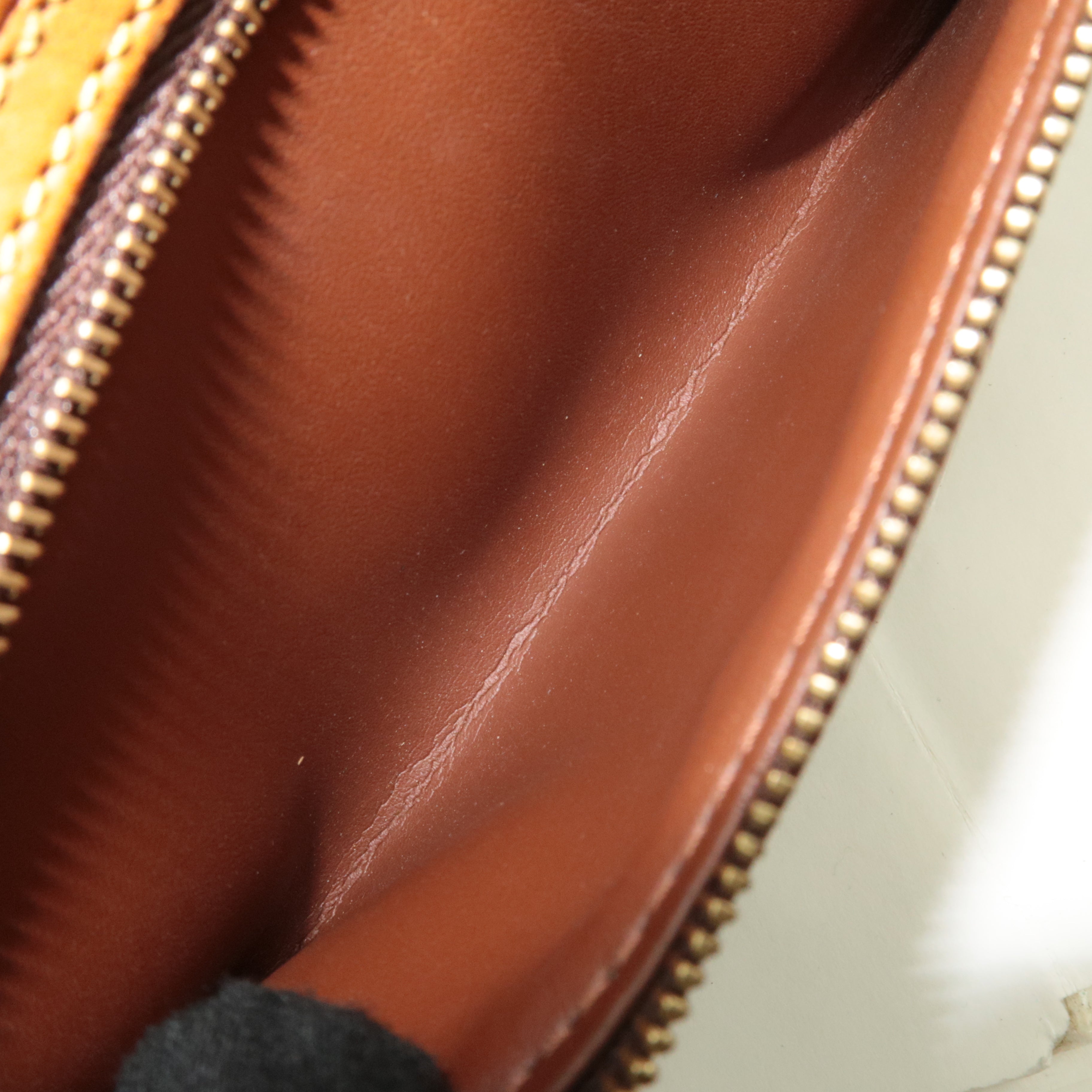Louis Vuitton Monogram Cite MM Shoulder Bag M51182