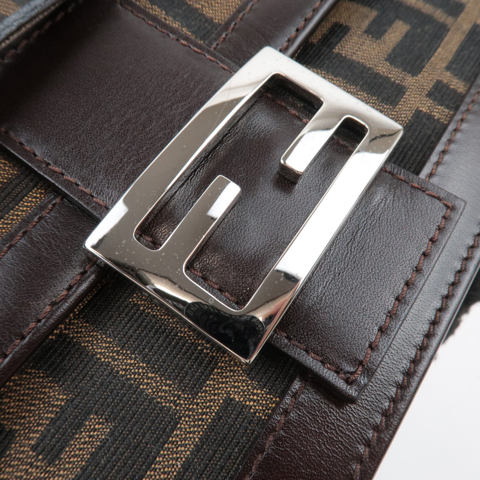 FENDI Zucca Canvas Leather Shoulder Bag Brown Black 16381