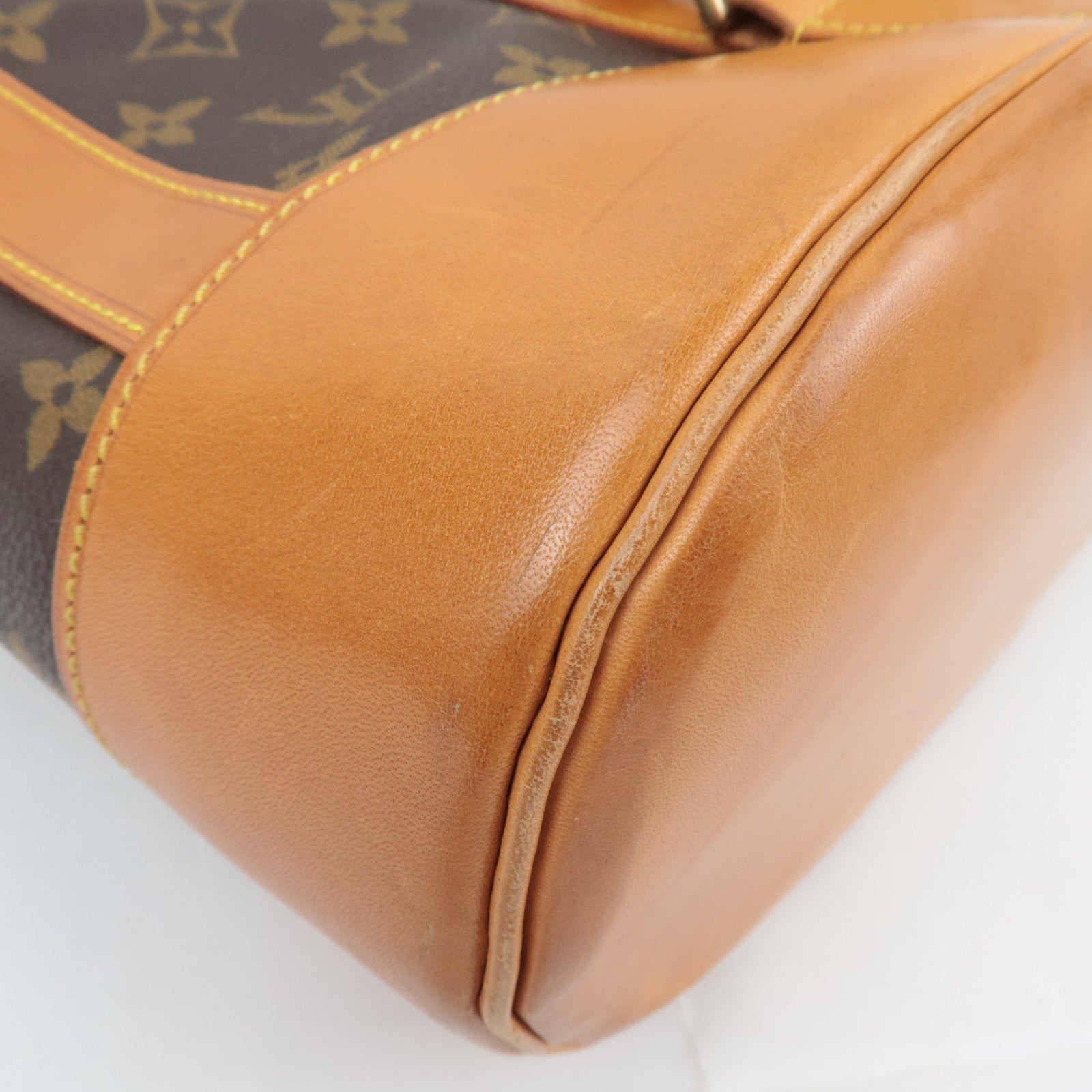 Louis Vuitton Monogram Randonnee PM Shoulder Bag M42243