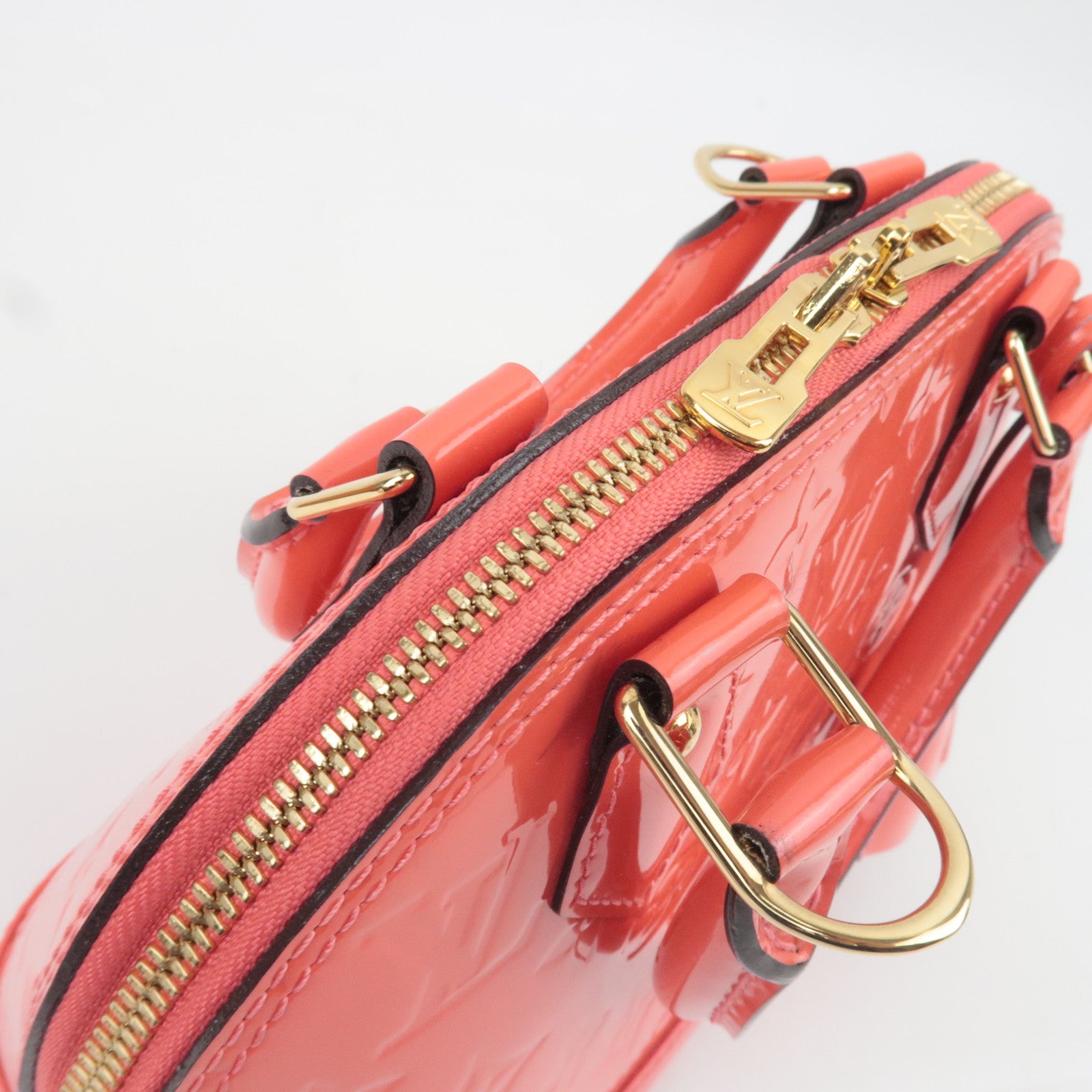 Louis Vuitton Monogram Vernis Alma BB Handbag M90259