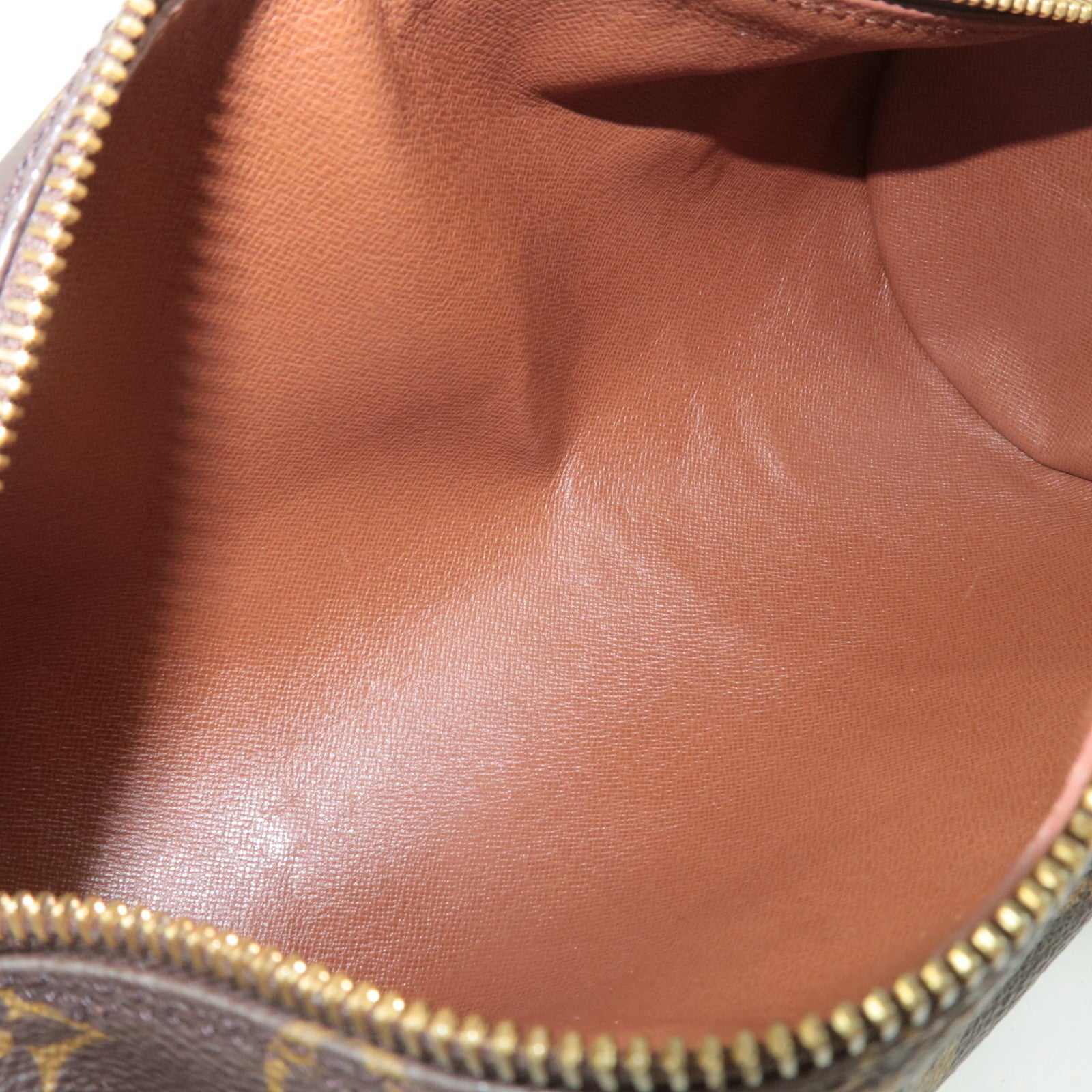 Louis Vuitton Monogram Papillon 26 Old Model Shoulder Bag M51366