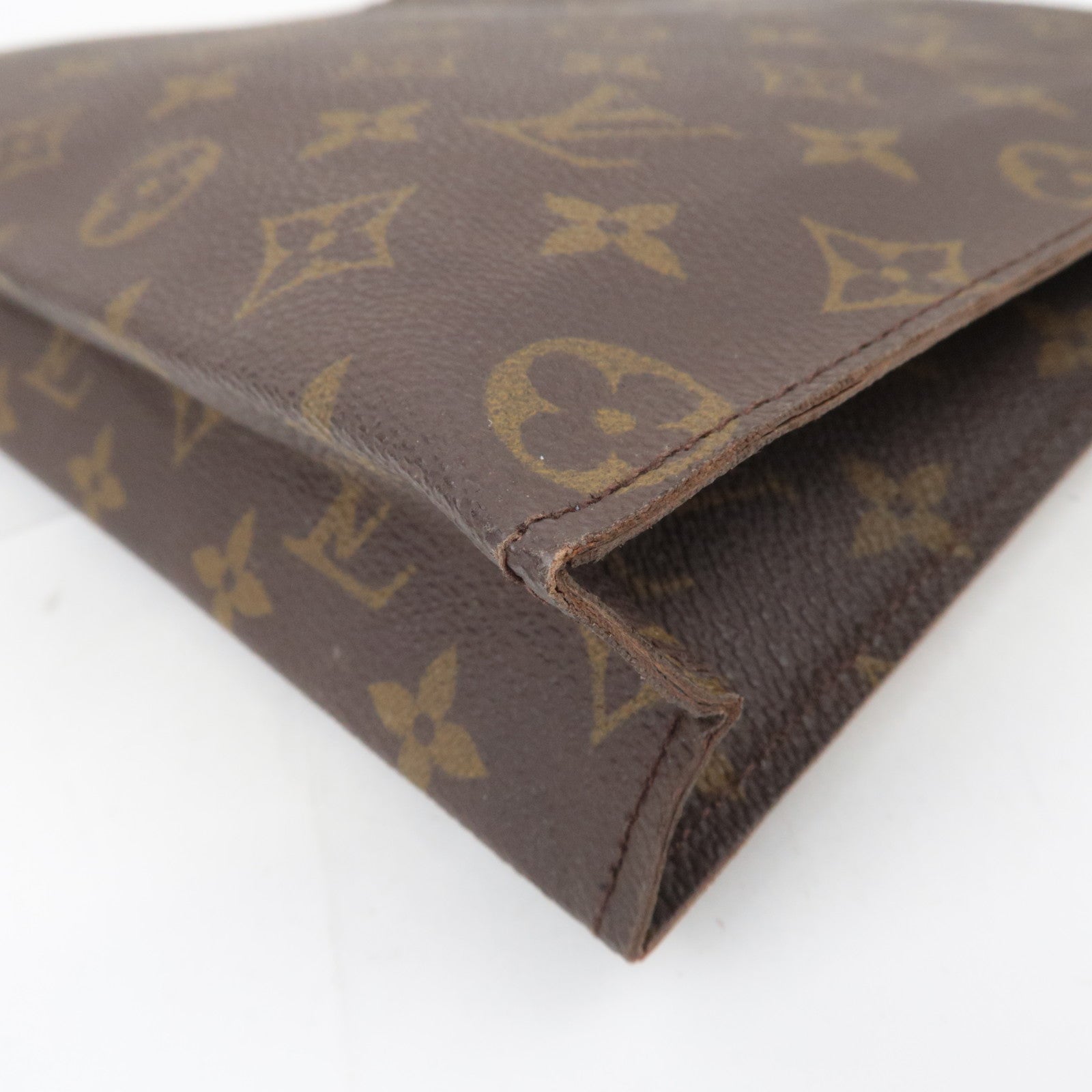 Louis Vuitton Monogram Poche Toilette 26 Toiletry Bag Old Model M47542
