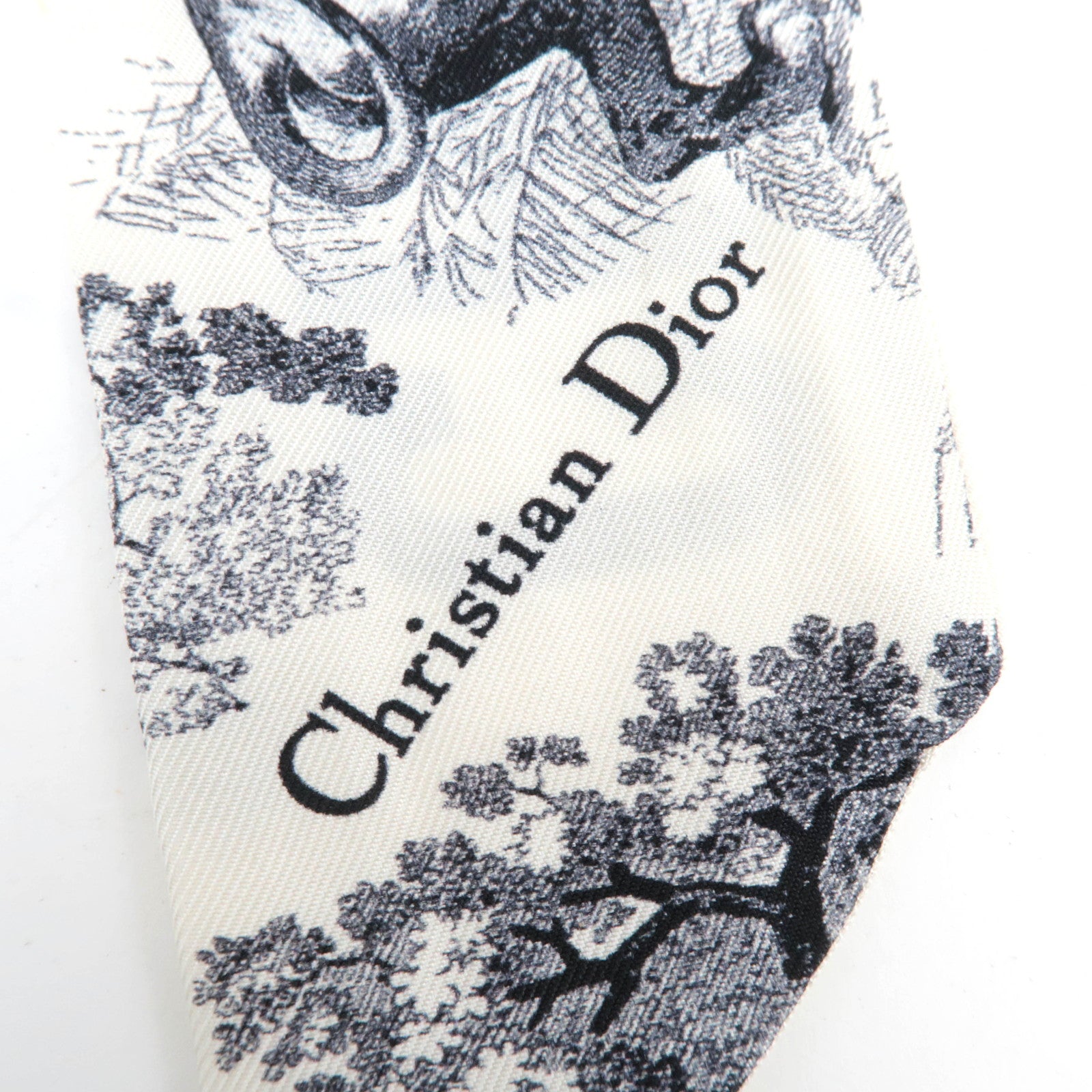 Christian Dior Mitzah Toile De Jouy Sauvage Animal Print Scarf 100% Silk White Gray