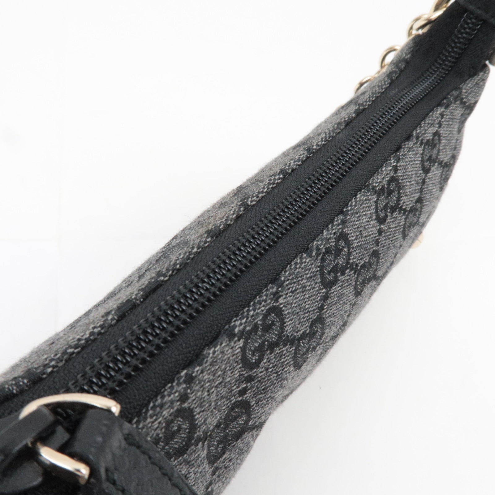 GUCCI GG Denim Chain Shoulder Bag Black 272383