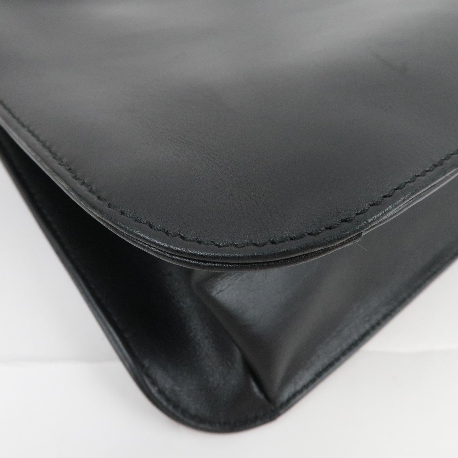 GUCCI Leather Shoulder Bag Black 001.3167