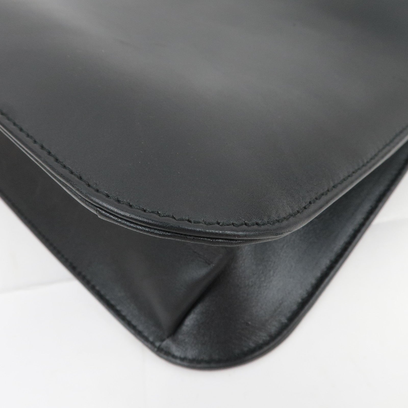 GUCCI Leather Shoulder Bag Black 001.3167
