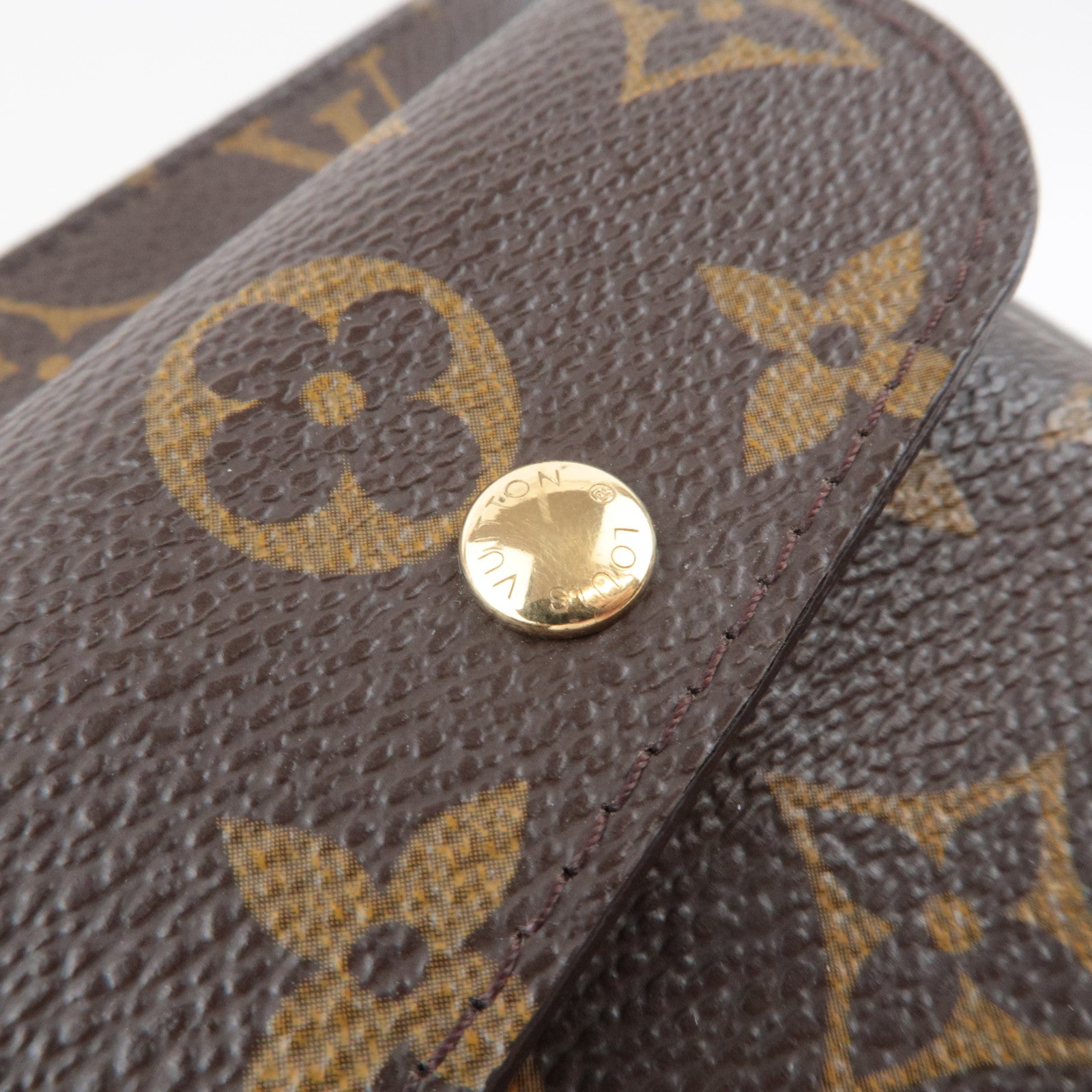 Louis Vuitton Monogram Partition Wristlet Bag M51901
