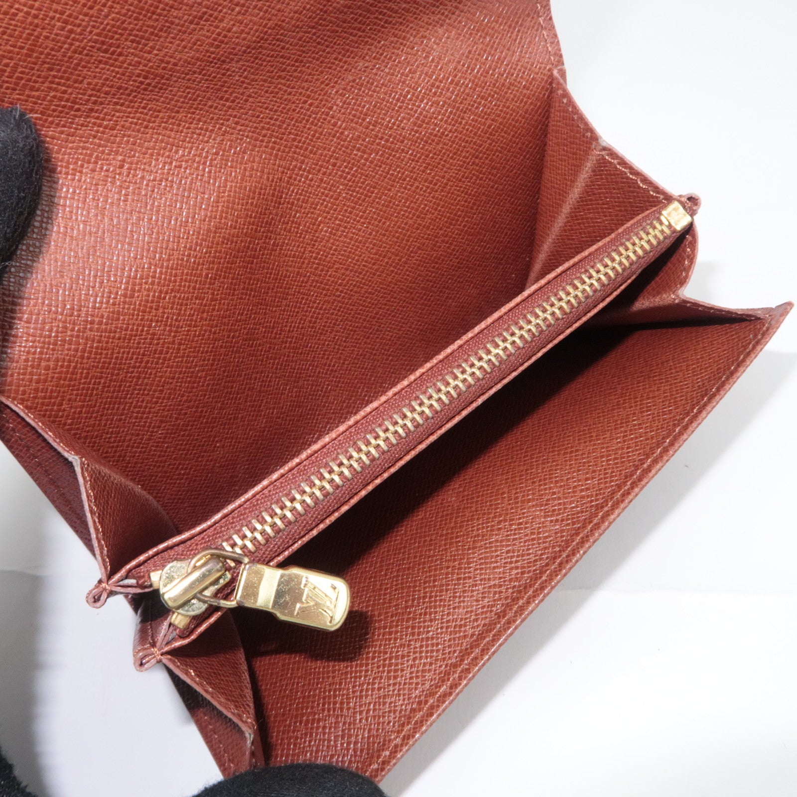 Louis Vuitton Monogram Porte Monnaie Zip Wallet M61735
