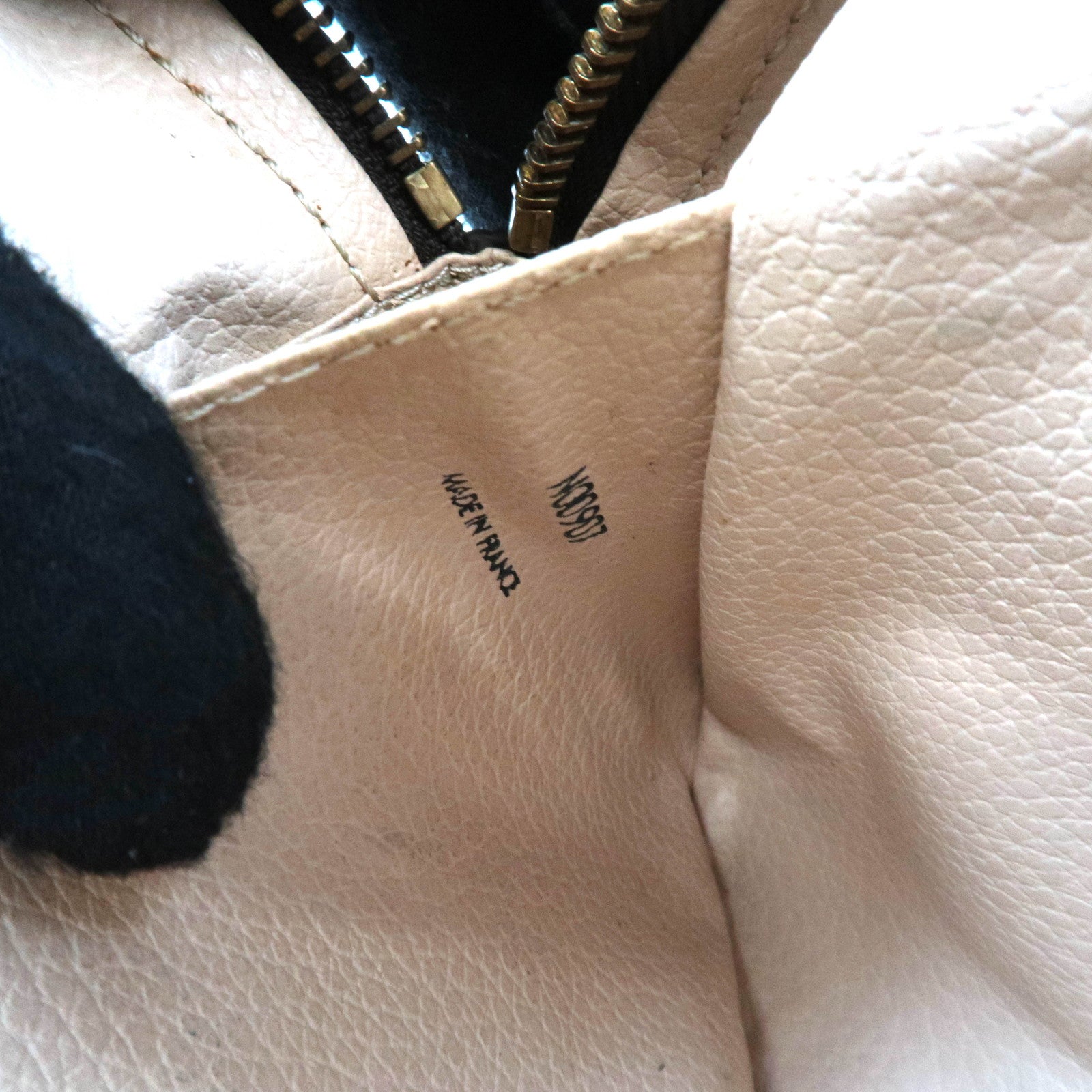 Louis Vuitton Monogram Trousse Toilette 28 Toiletry Bag M47522
