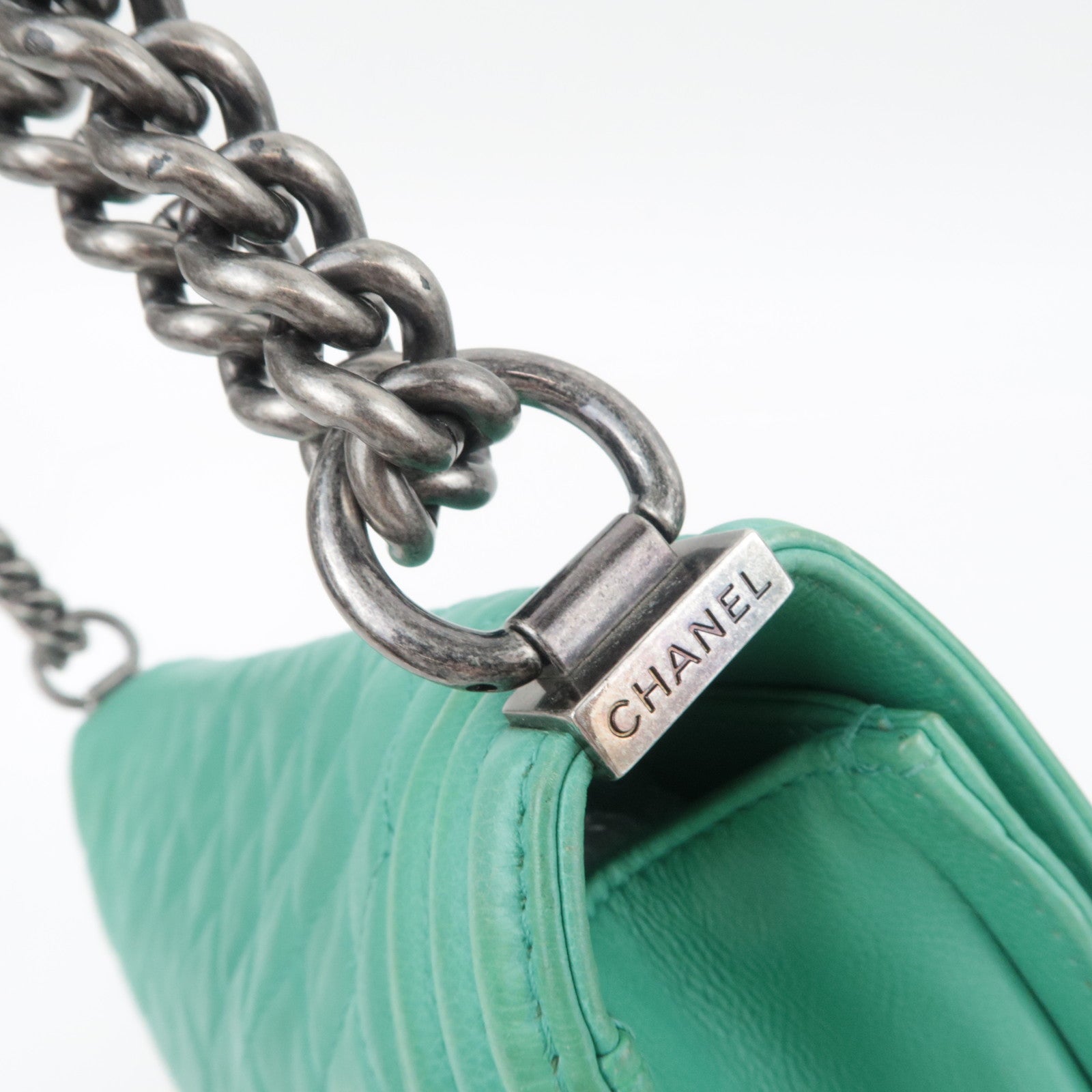 CHANEL Boy Chanel 30 Leather Chain Shoulder Bag Emerald Green