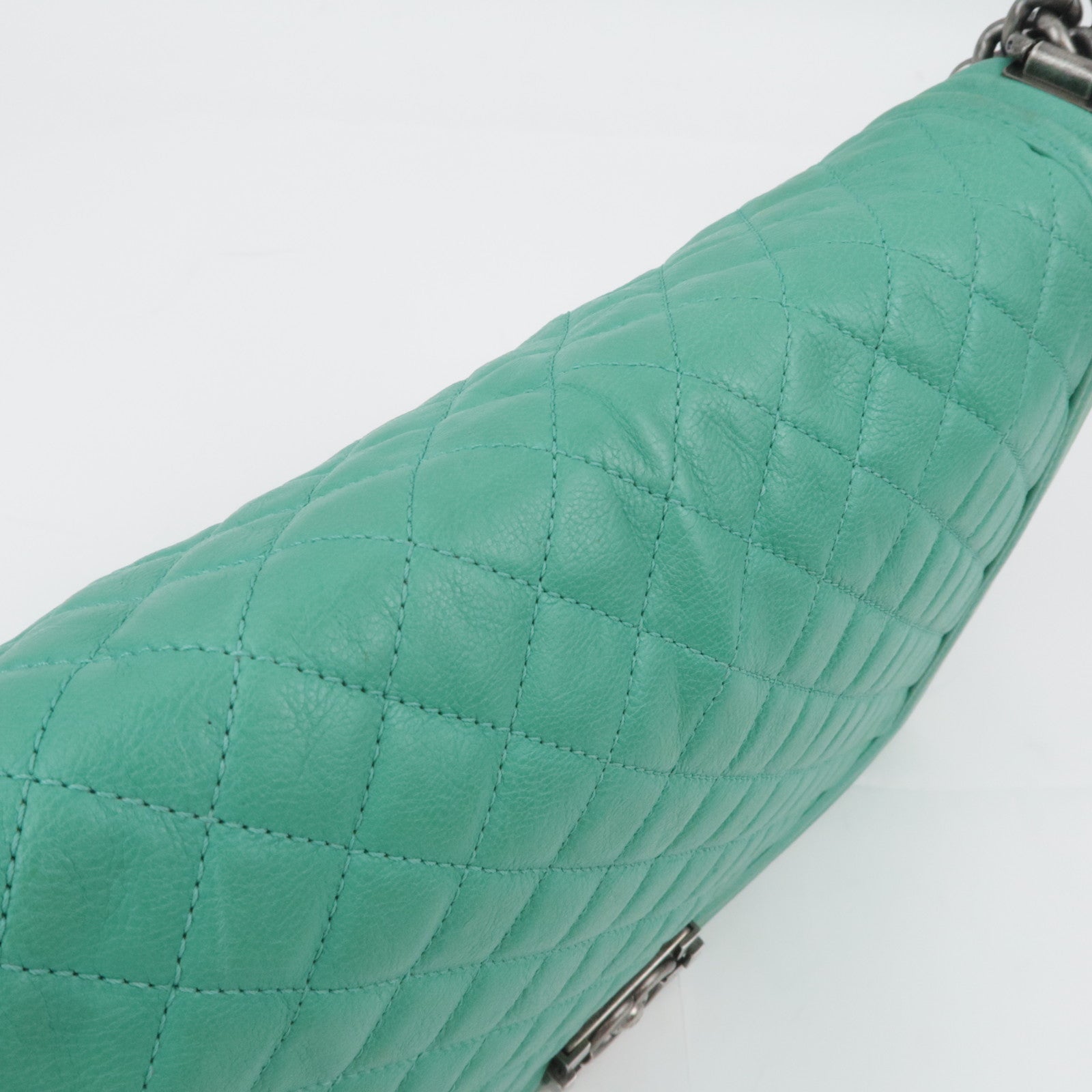 CHANEL Boy Chanel 30 Leather Chain Shoulder Bag Emerald Green