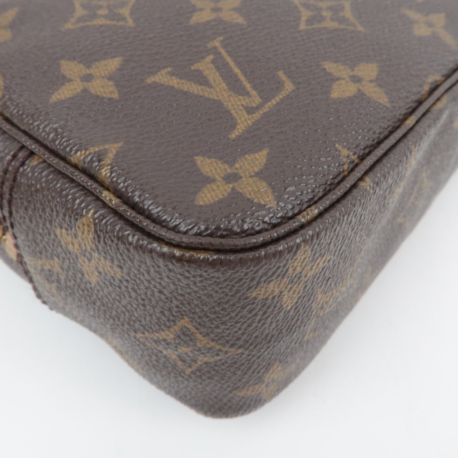 Louis Vuitton Monogram Trousse Toilette 23 Toiletry Bag M47524