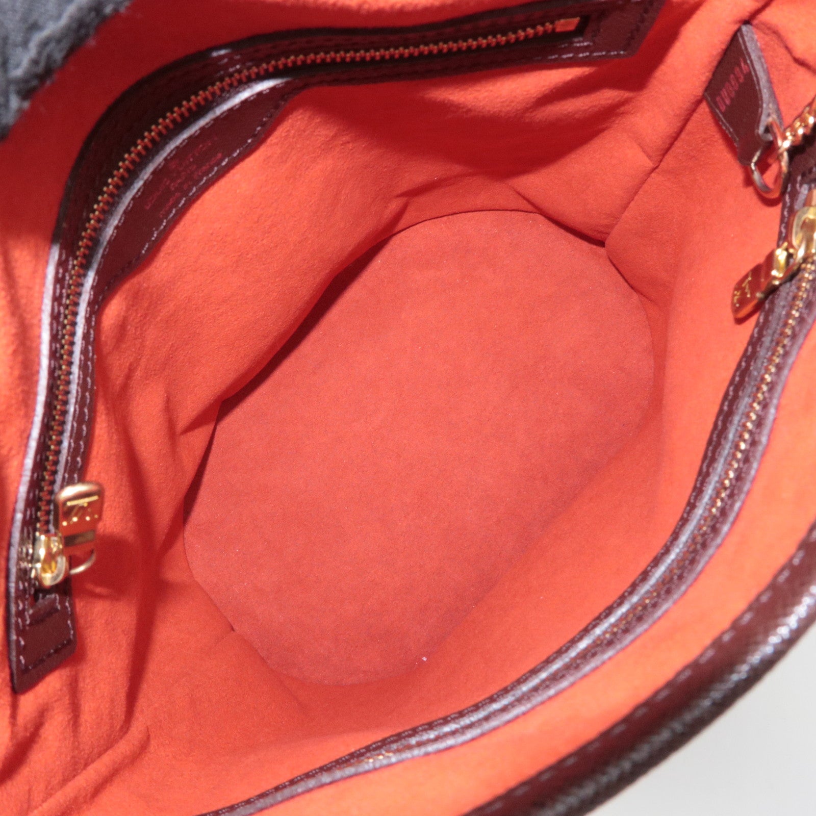 Louis Vuitton Damier Marais Shoulder Bag N42240