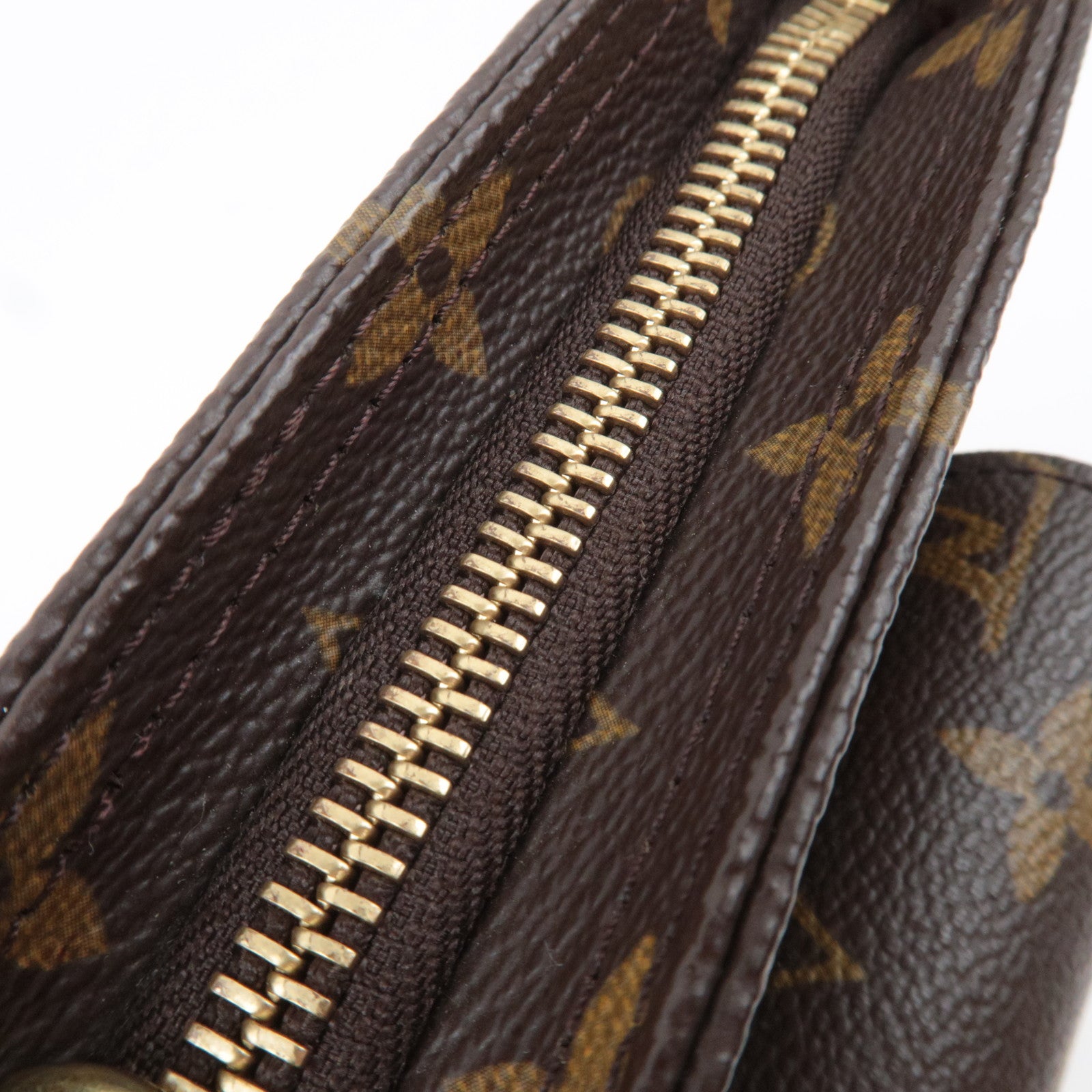 Louis Vuitton Monogram Partition Wristlet Bag M51902