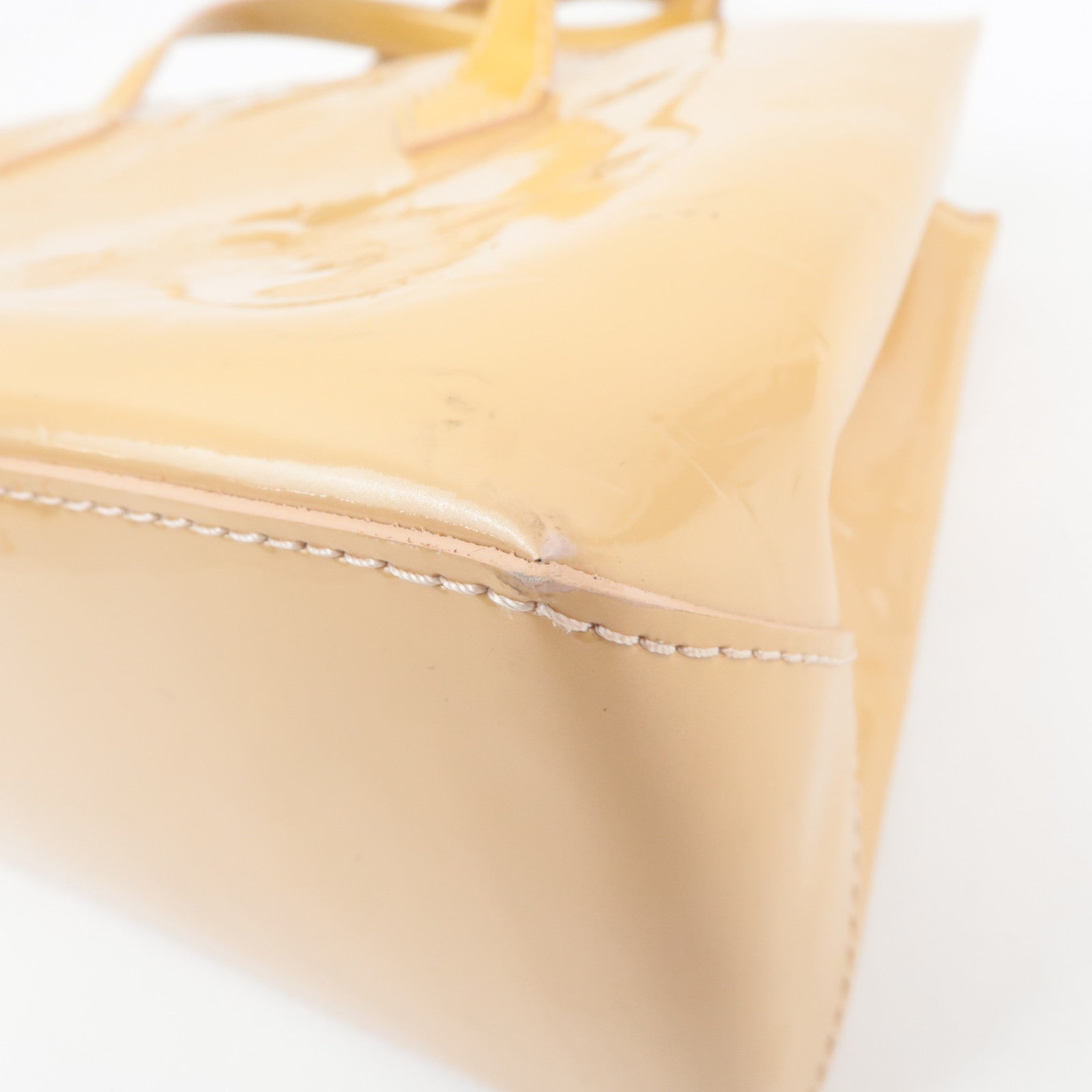 Louis Vuitton Monogram Vernis Wilshire PM Handbag Blanc Corail M91452