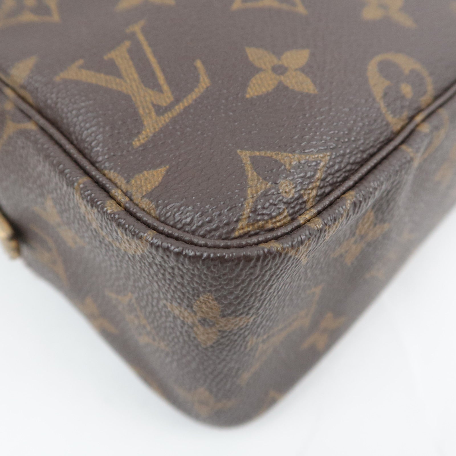 Louis Vuitton Monogram Trousse Toilette 28 Toiletry Bag M47522