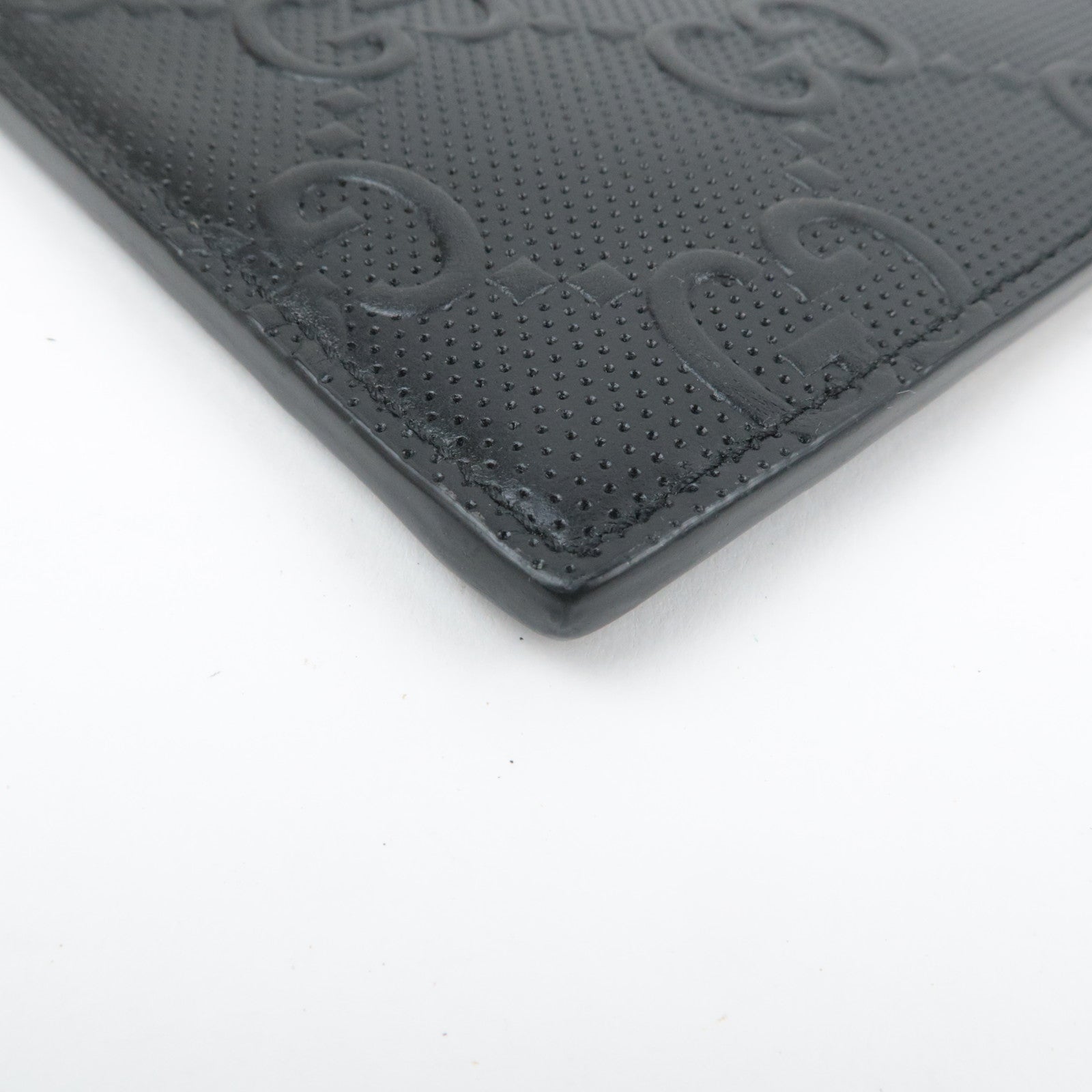 GUCCI GG Embossed Leather Clutch Bag Black 625569