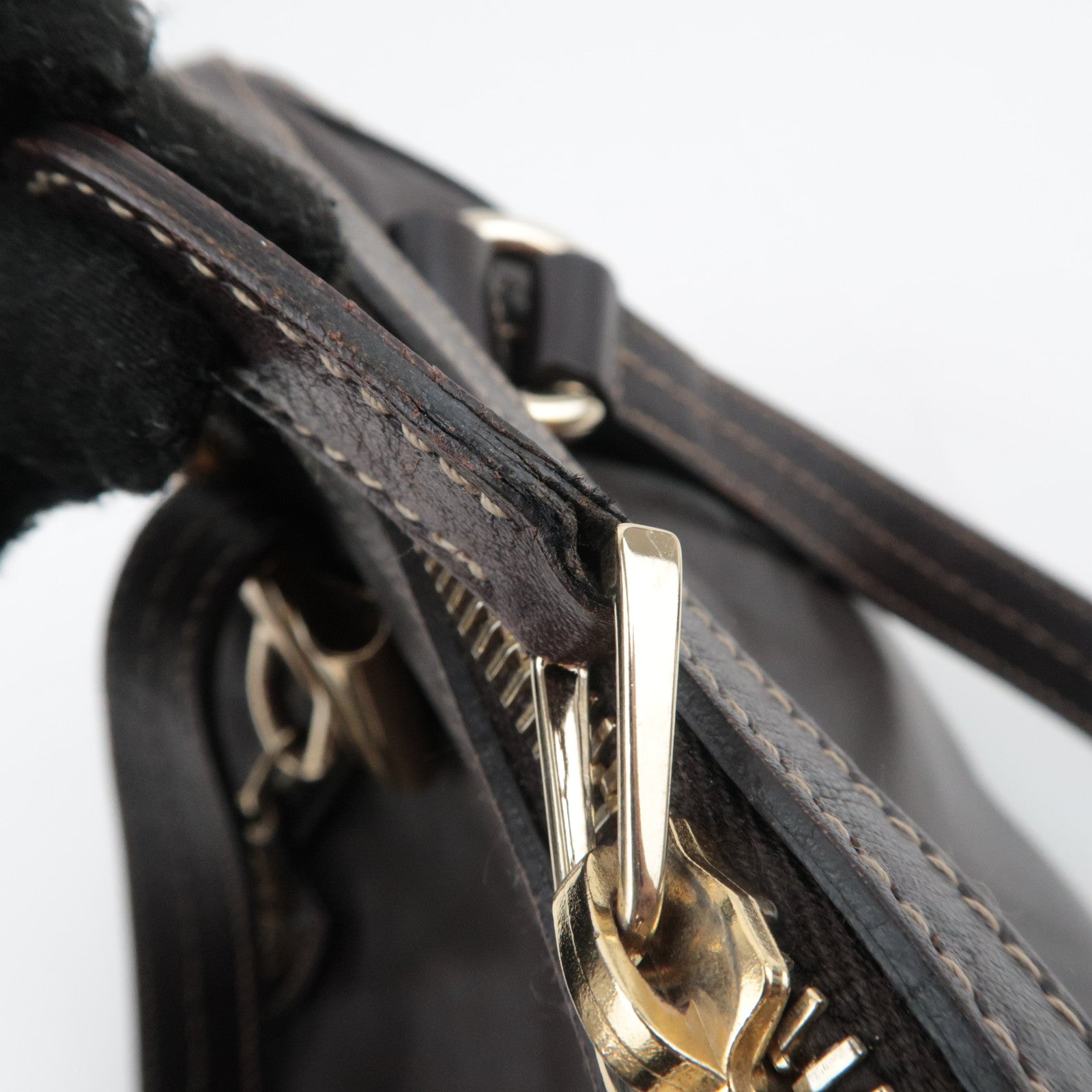 GUCCI Duchessa Leather Handbag Brown 181487
