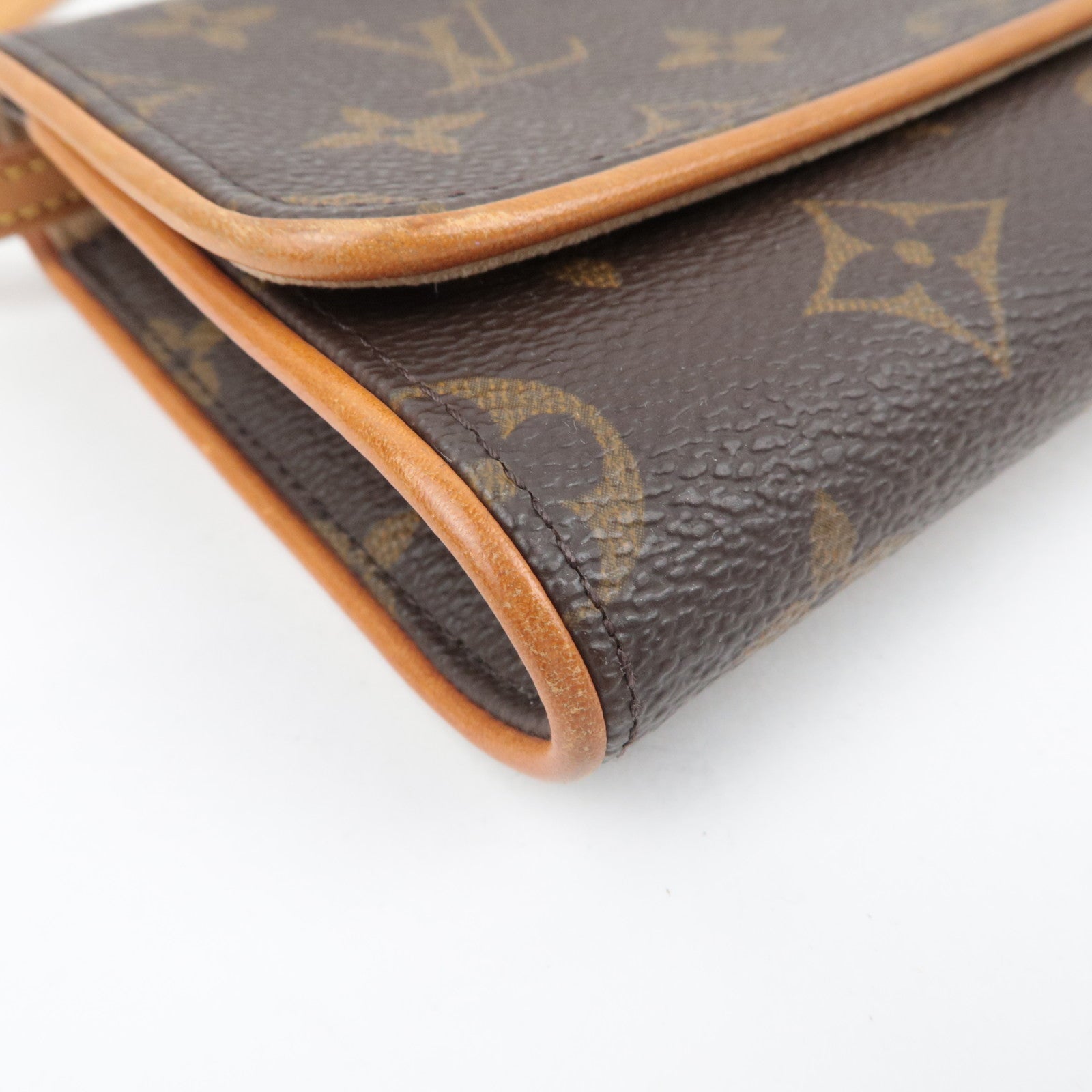 Louis Vuitton Monogram Pochette Twin GM Shoulder Bag M51852