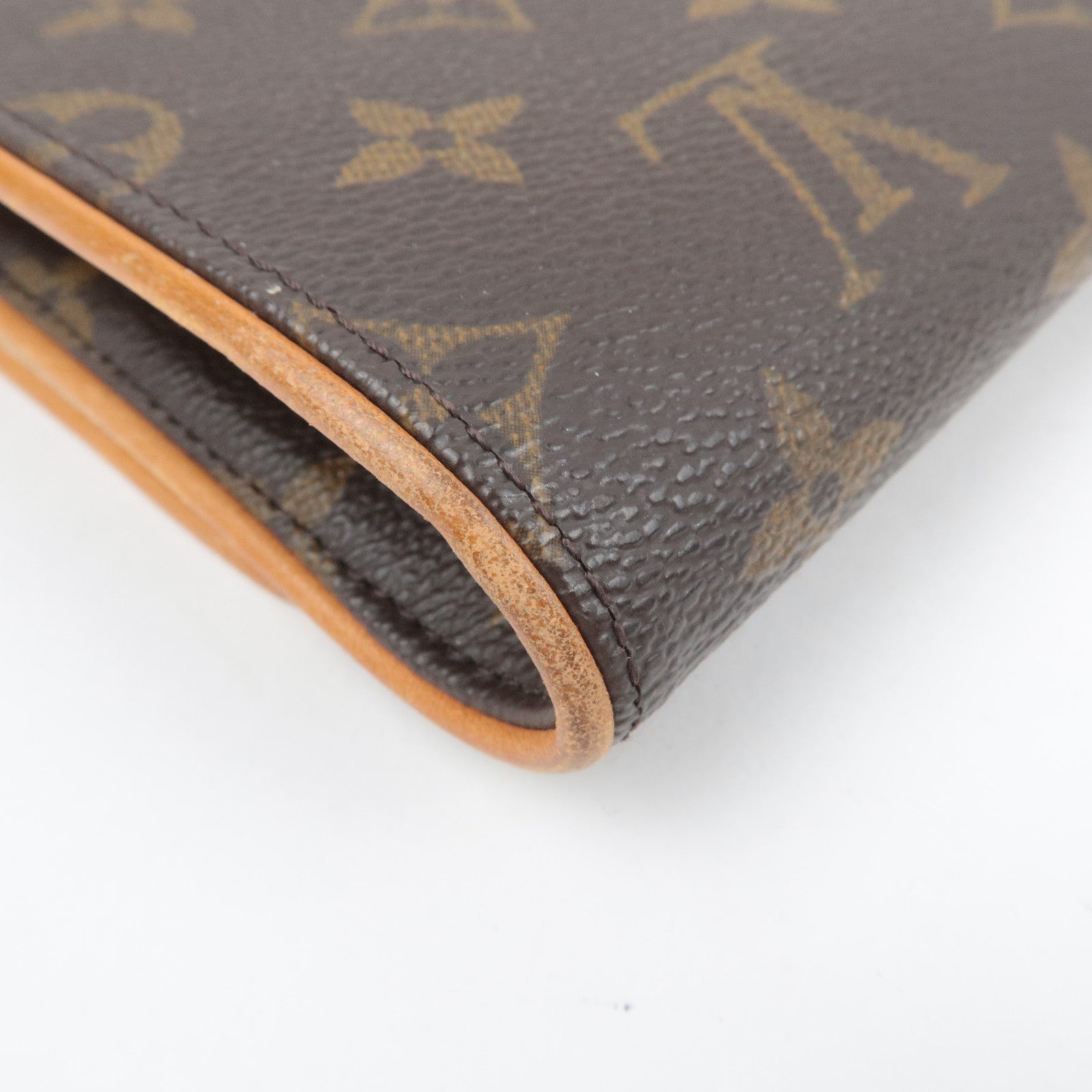 Louis Vuitton Monogram Pochette Twin GM Shoulder Bag M51852