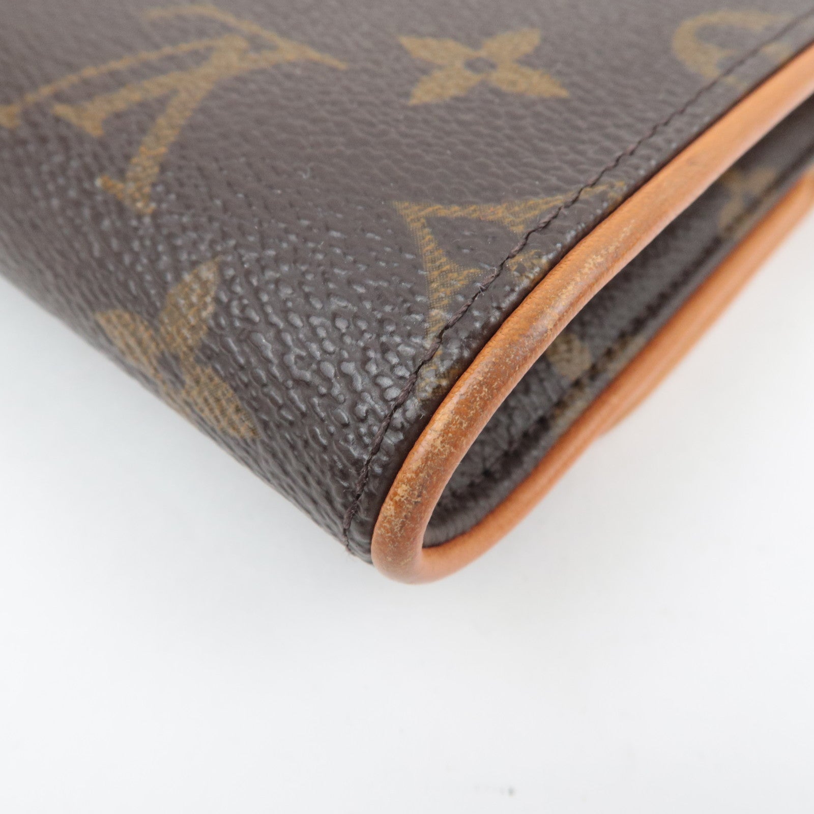 Louis Vuitton Monogram Pochette Twin GM Shoulder Bag M51852