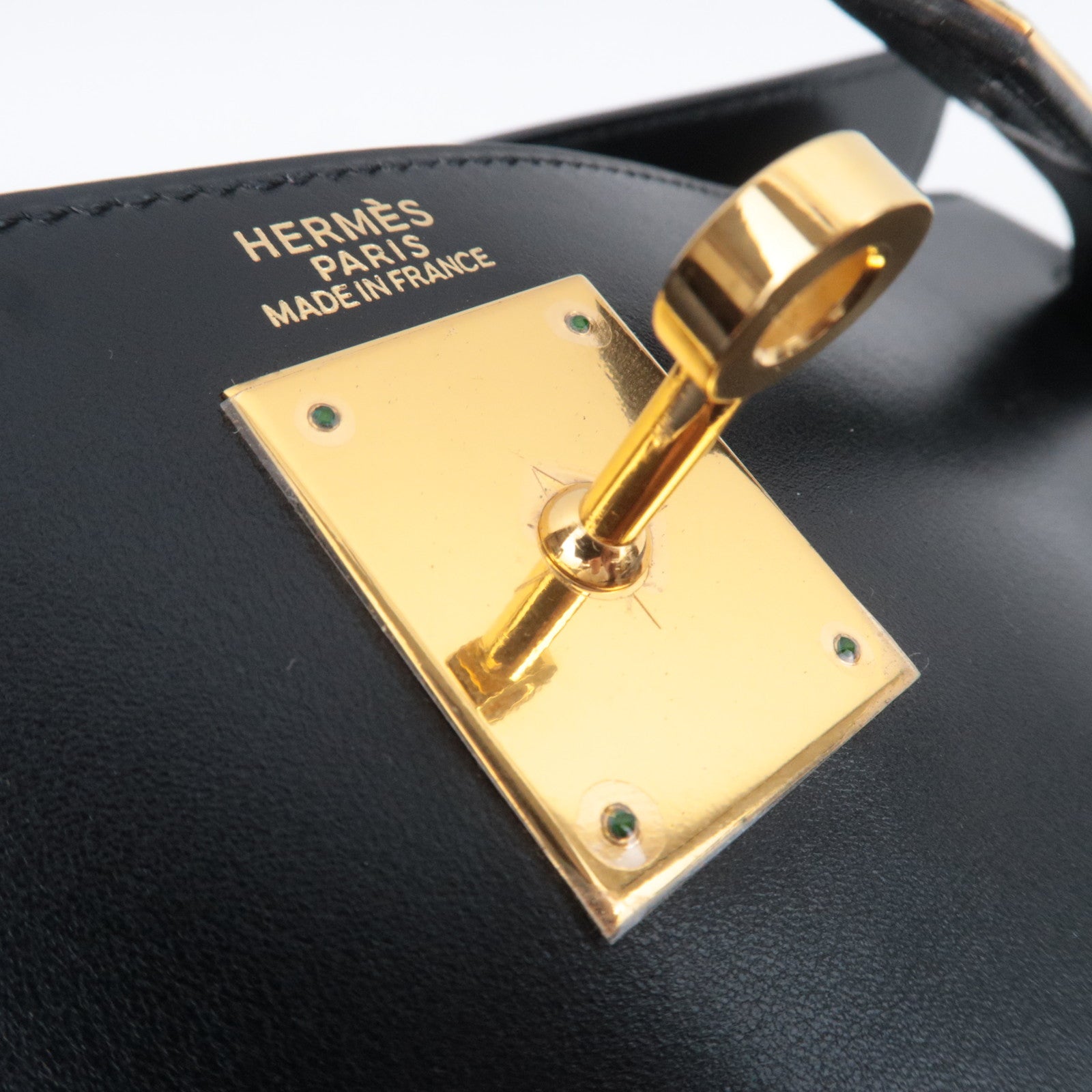 HERMES Kelly 32 □B Stamp (1998) Box Calf Black