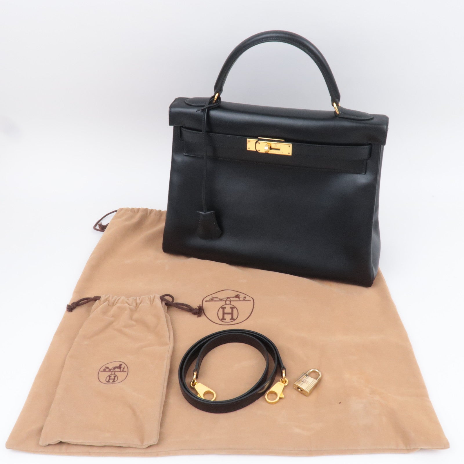 HERMES Kelly 32 □B Stamp (1998) Box Calf Black