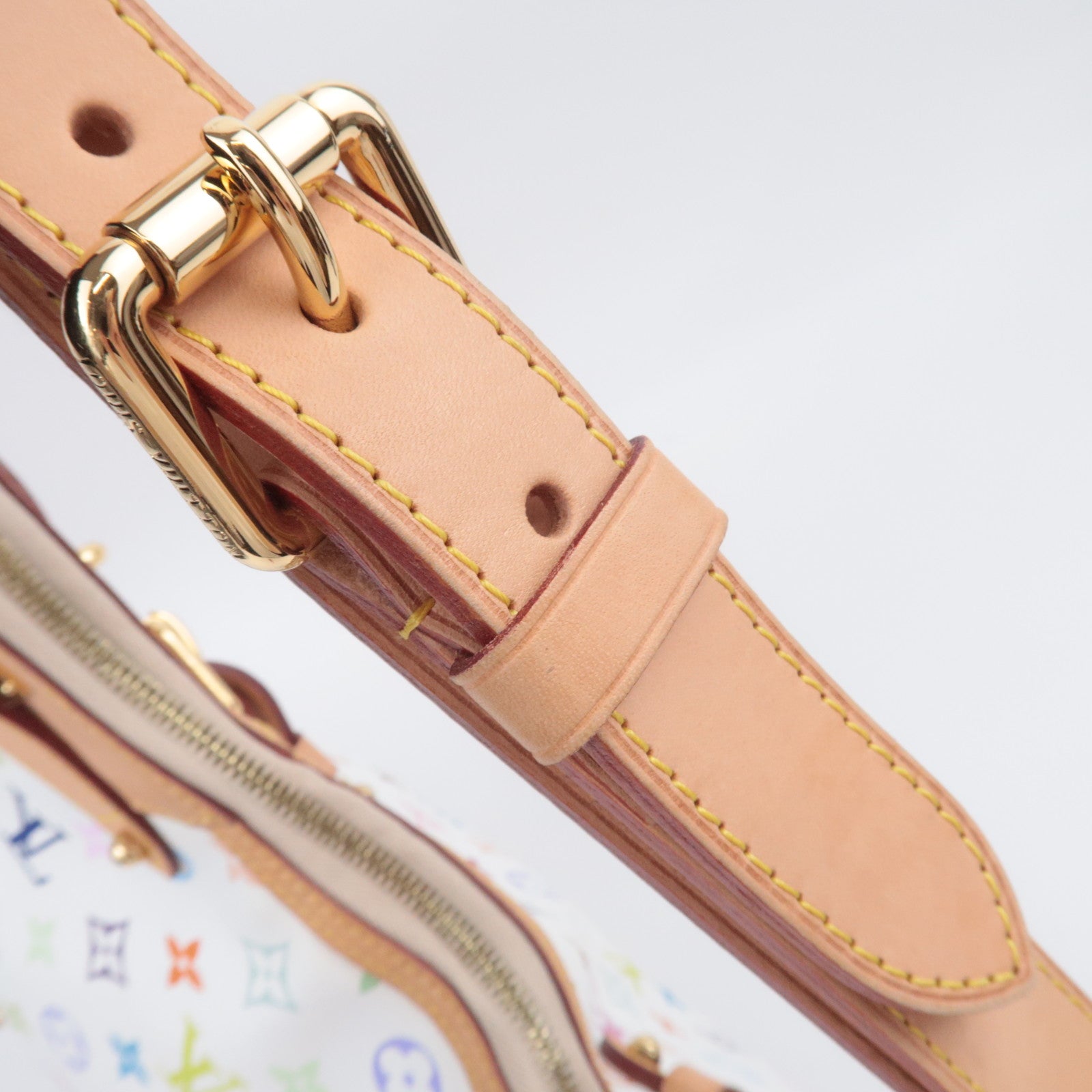 Louis Vuitton Monogram Multicolor Greta Shoulder Bag Blanc M40195