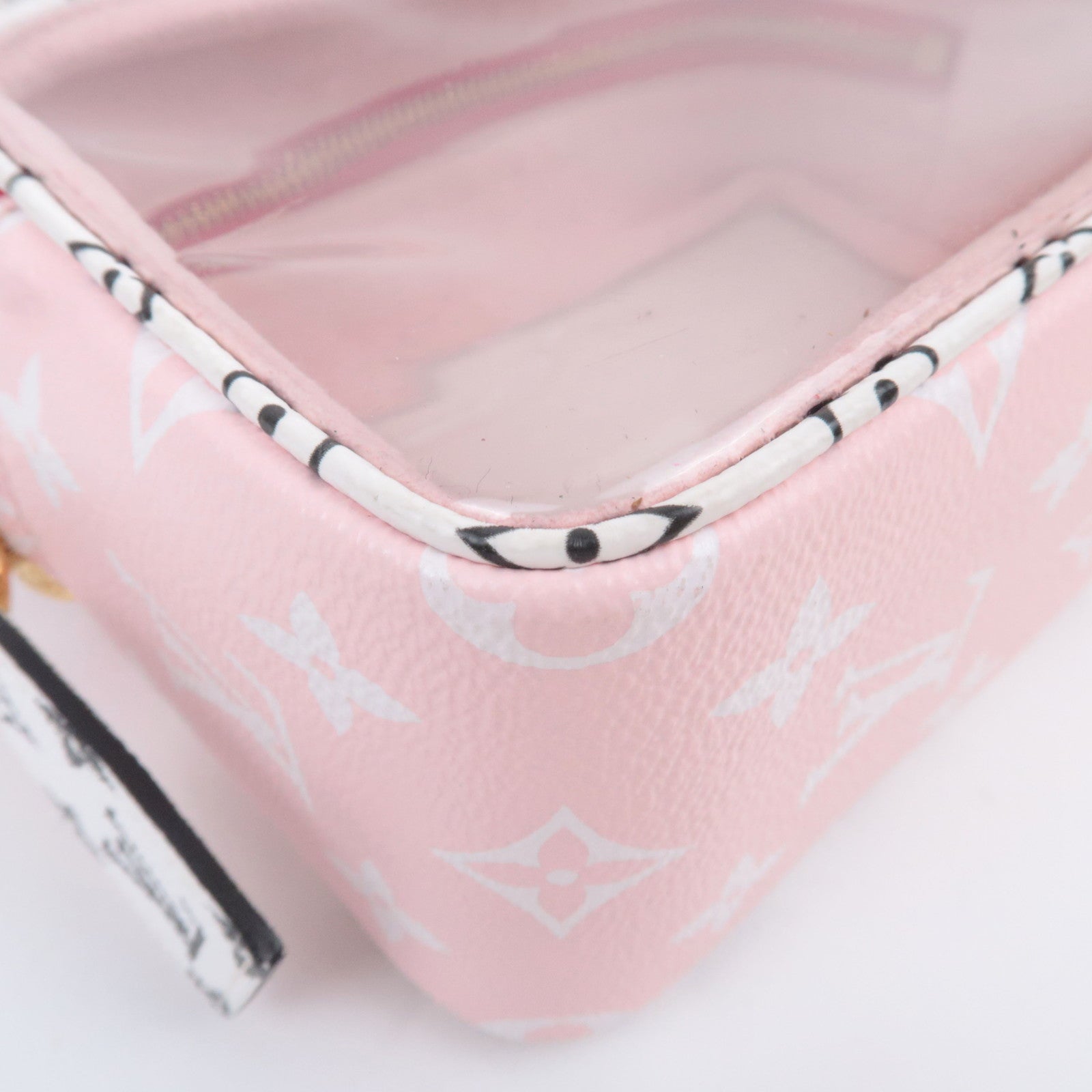 Louis Vuitton Monogram Giant Beach Clear Pouch Bag Rouge M67601
