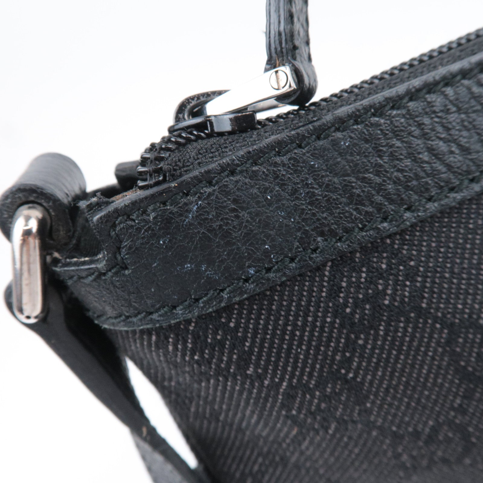 GUCCI GG Canvas Shoulder Bag Black 272380