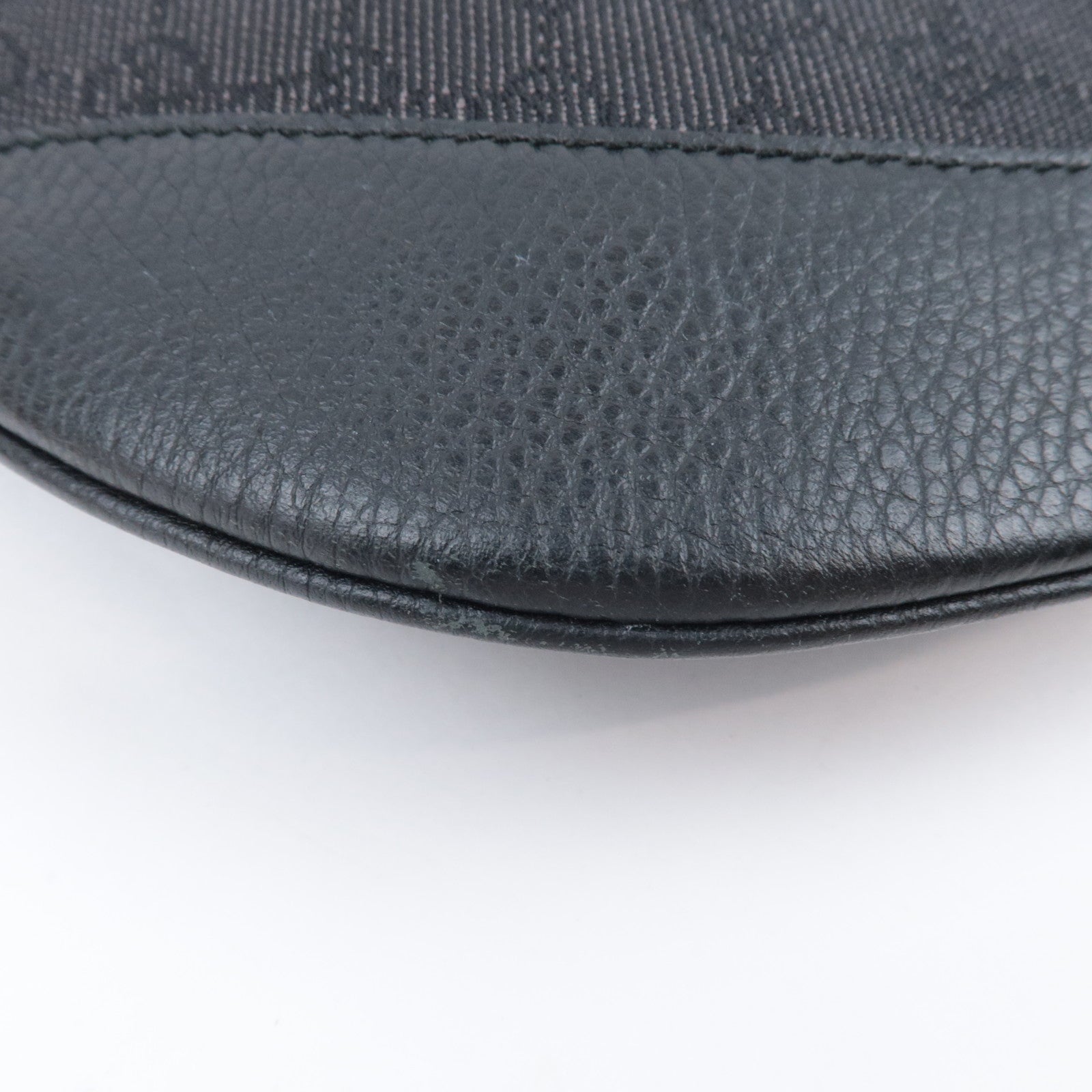 GUCCI GG Canvas Shoulder Bag Black 272380