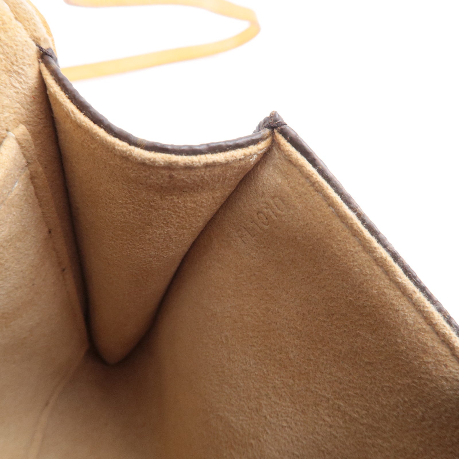 Louis Vuitton Monogram Pochette Twin GM Shoulder Bag M51852