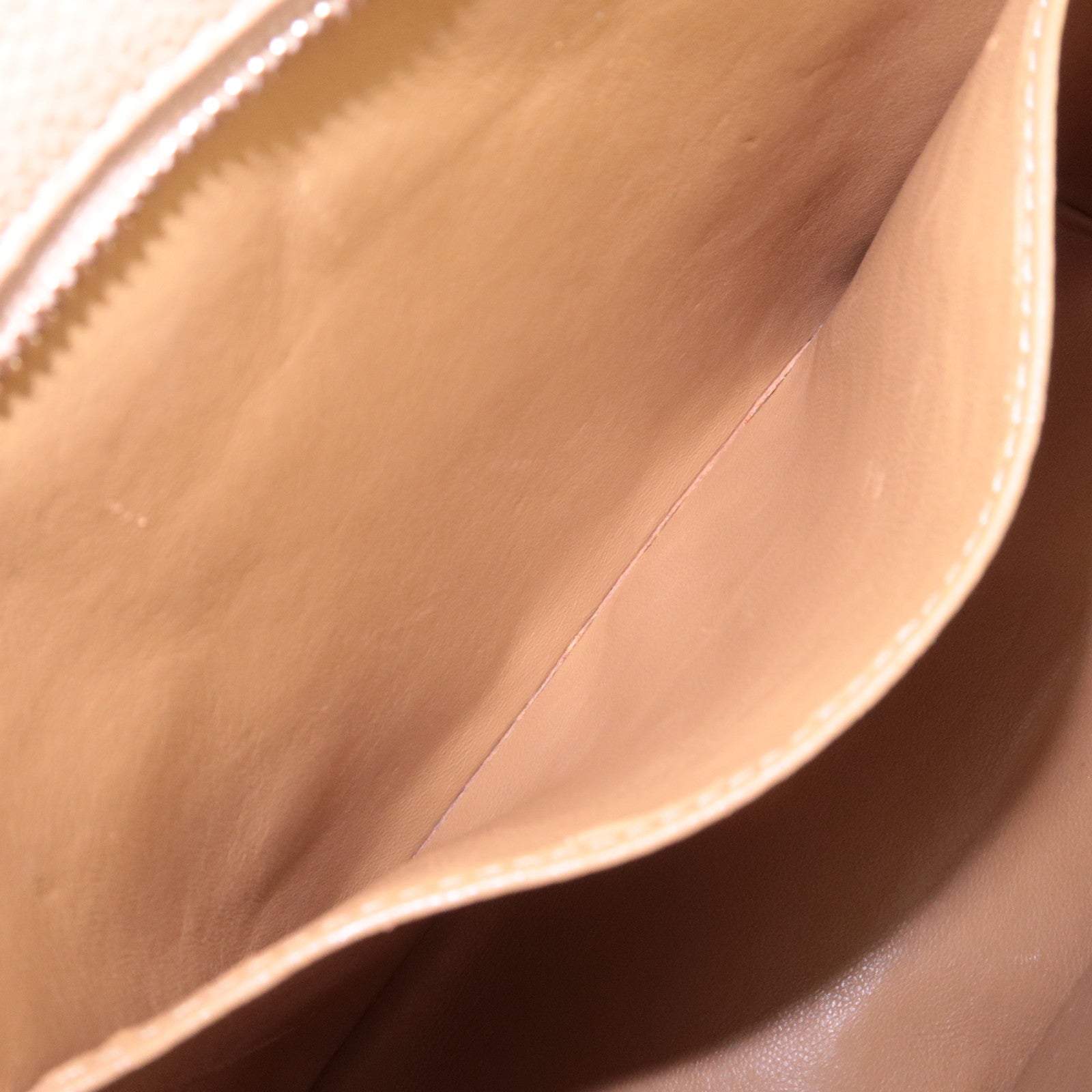 CHANEL Medallion Tote Bag Caviarskin Beige Gold HDW A01804