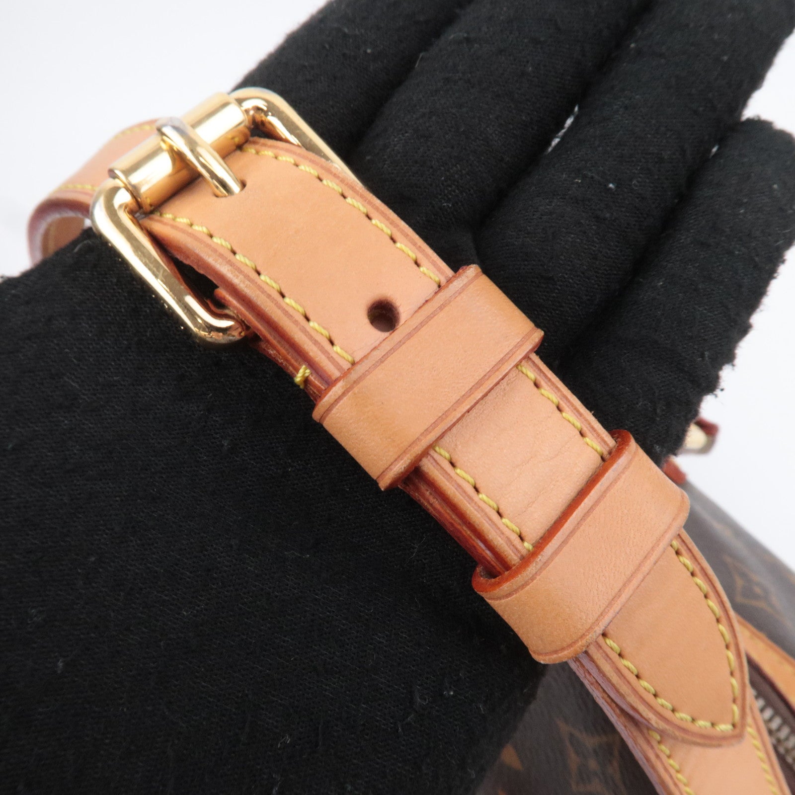 Louis Vuitton Monogram Retiro PM 2Way Handbag M40325